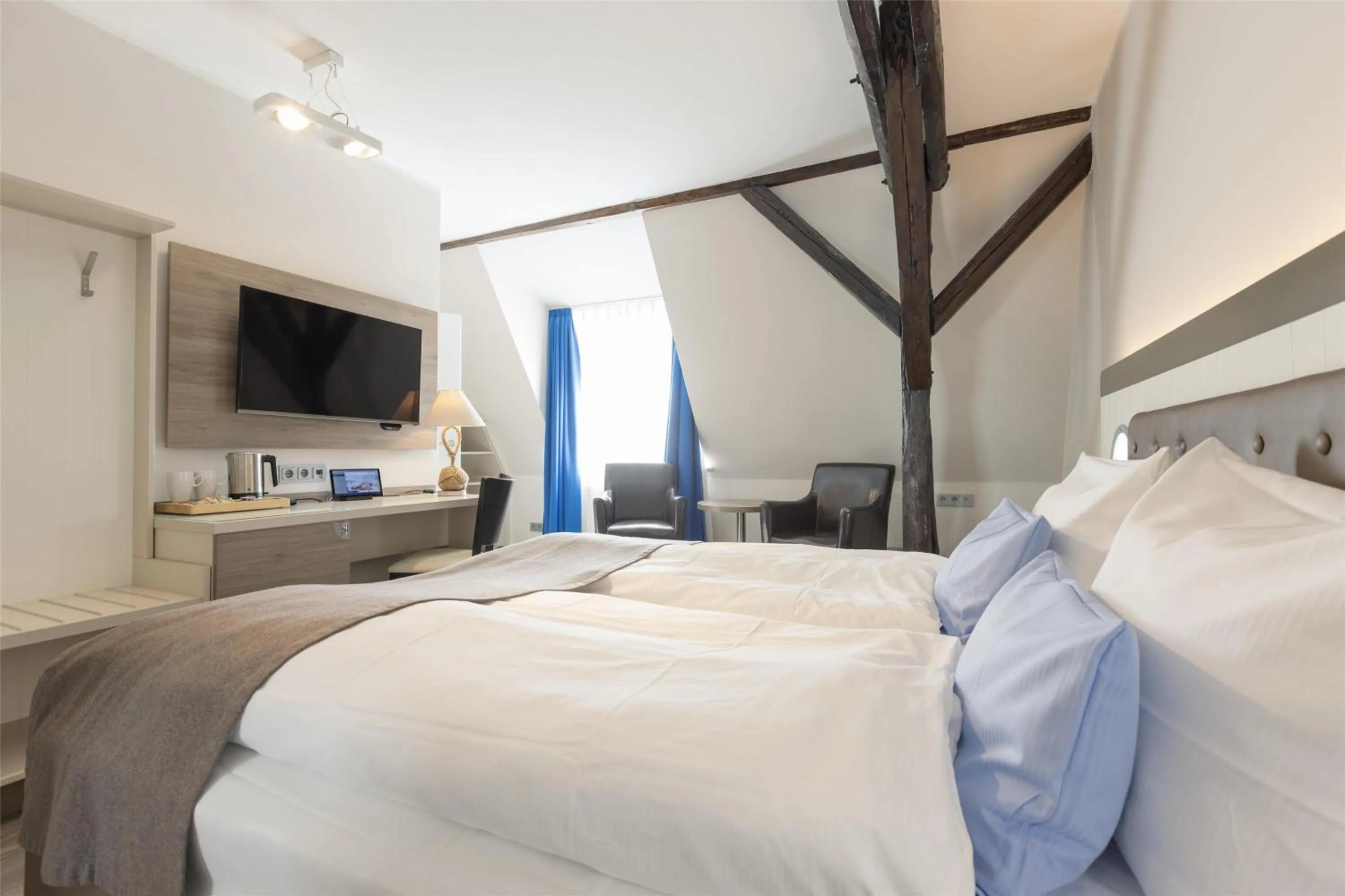 Bedroom, Bed in Best Western Plus Theodor Storm Hotel