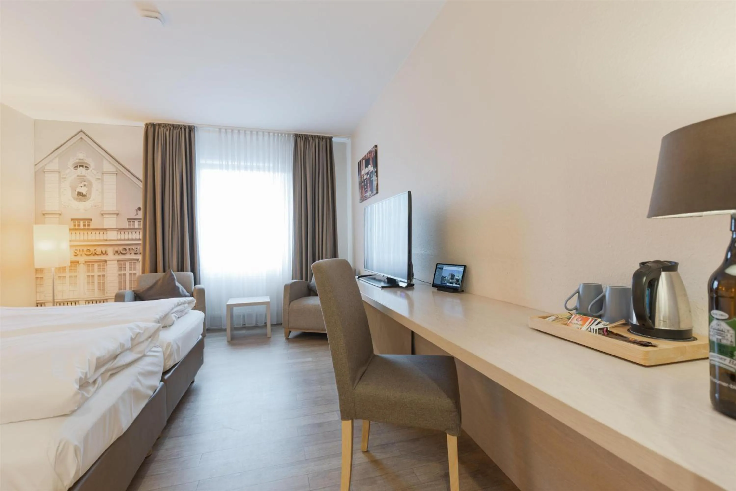 Bedroom, Bed in Best Western Plus Theodor Storm Hotel