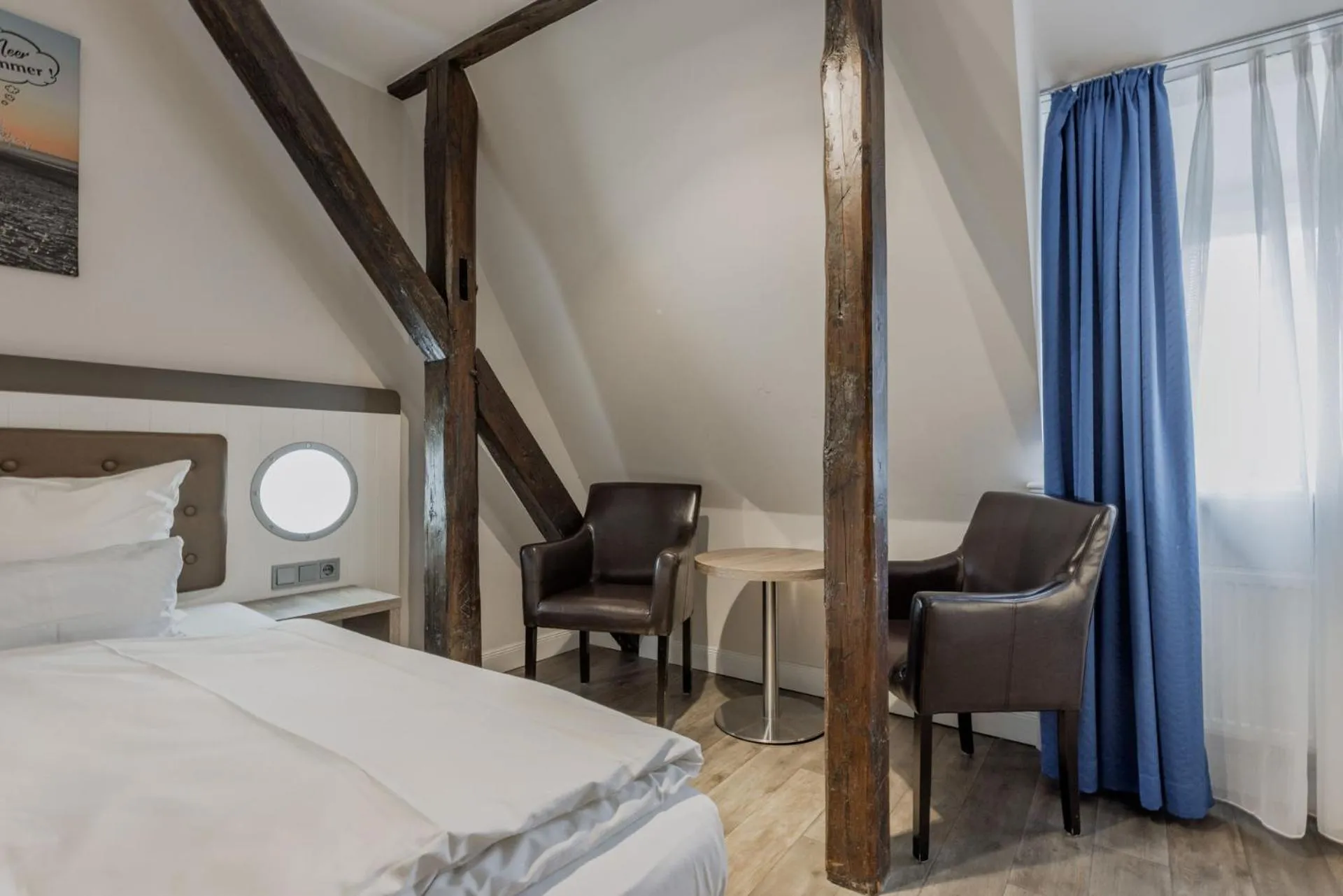 Photo of the whole room, Bed in Best Western Plus Theodor Storm Hotel