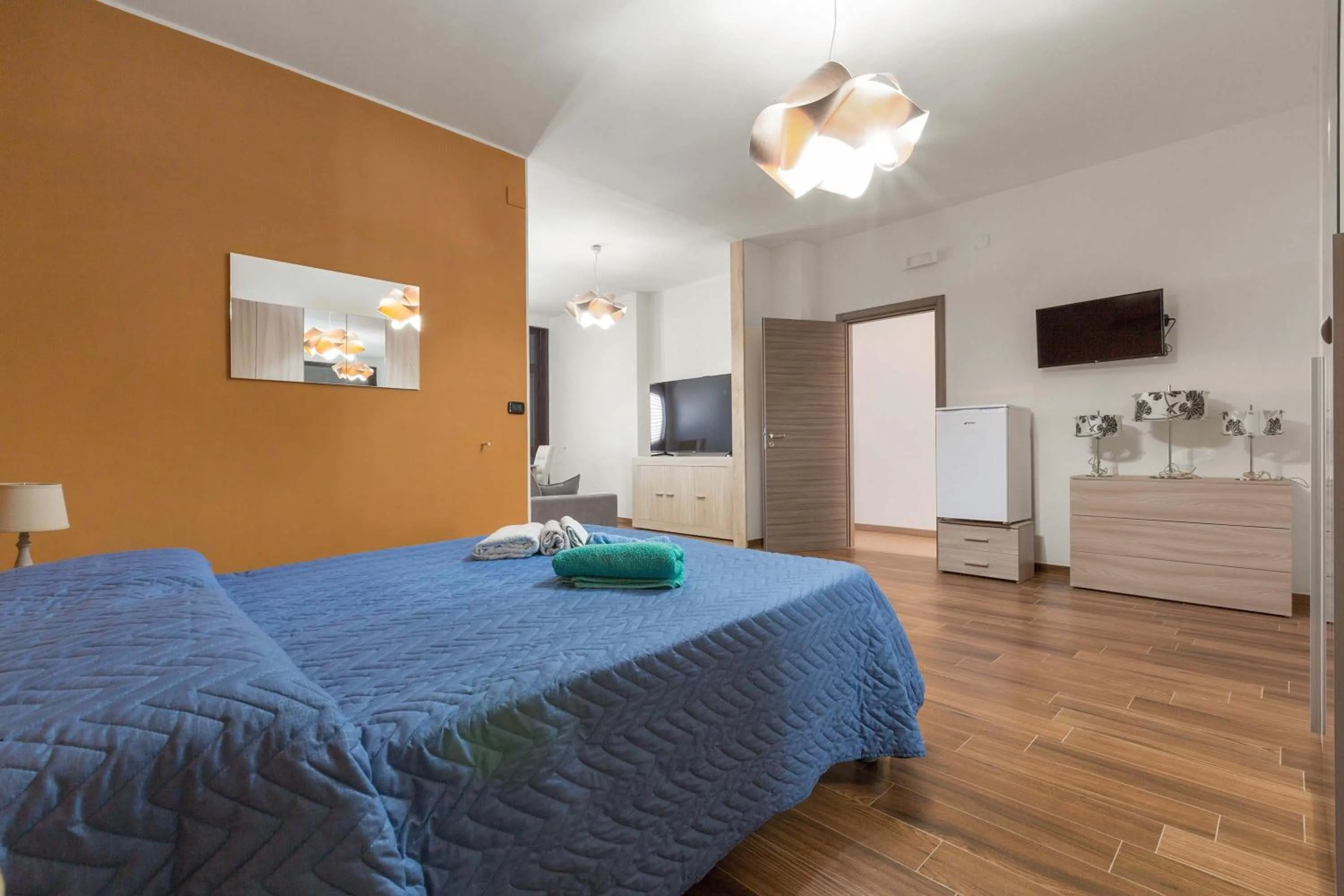 Photo of the whole room, Bed in Joy Home B&B