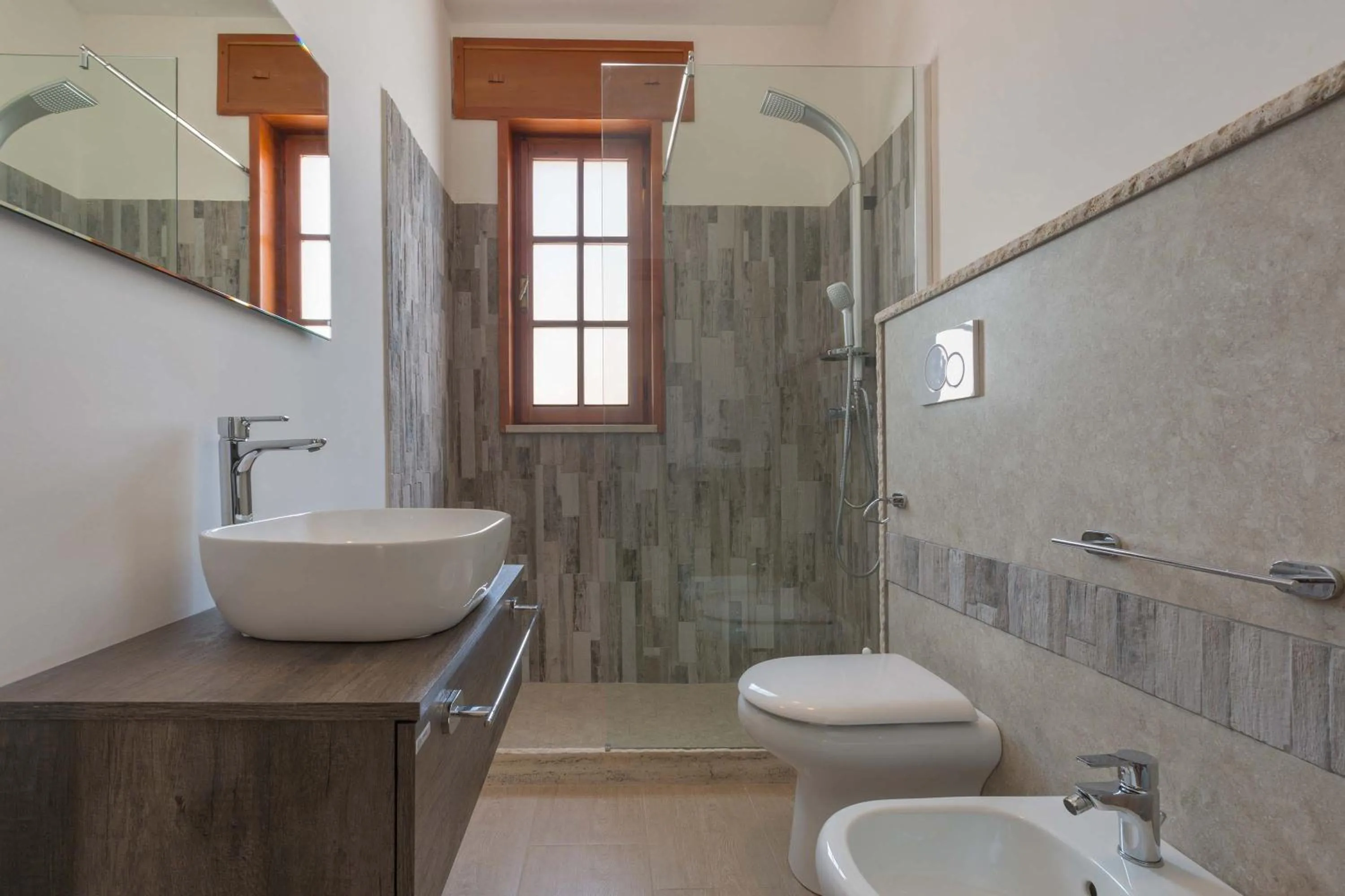 Bathroom in Joy Home B&B