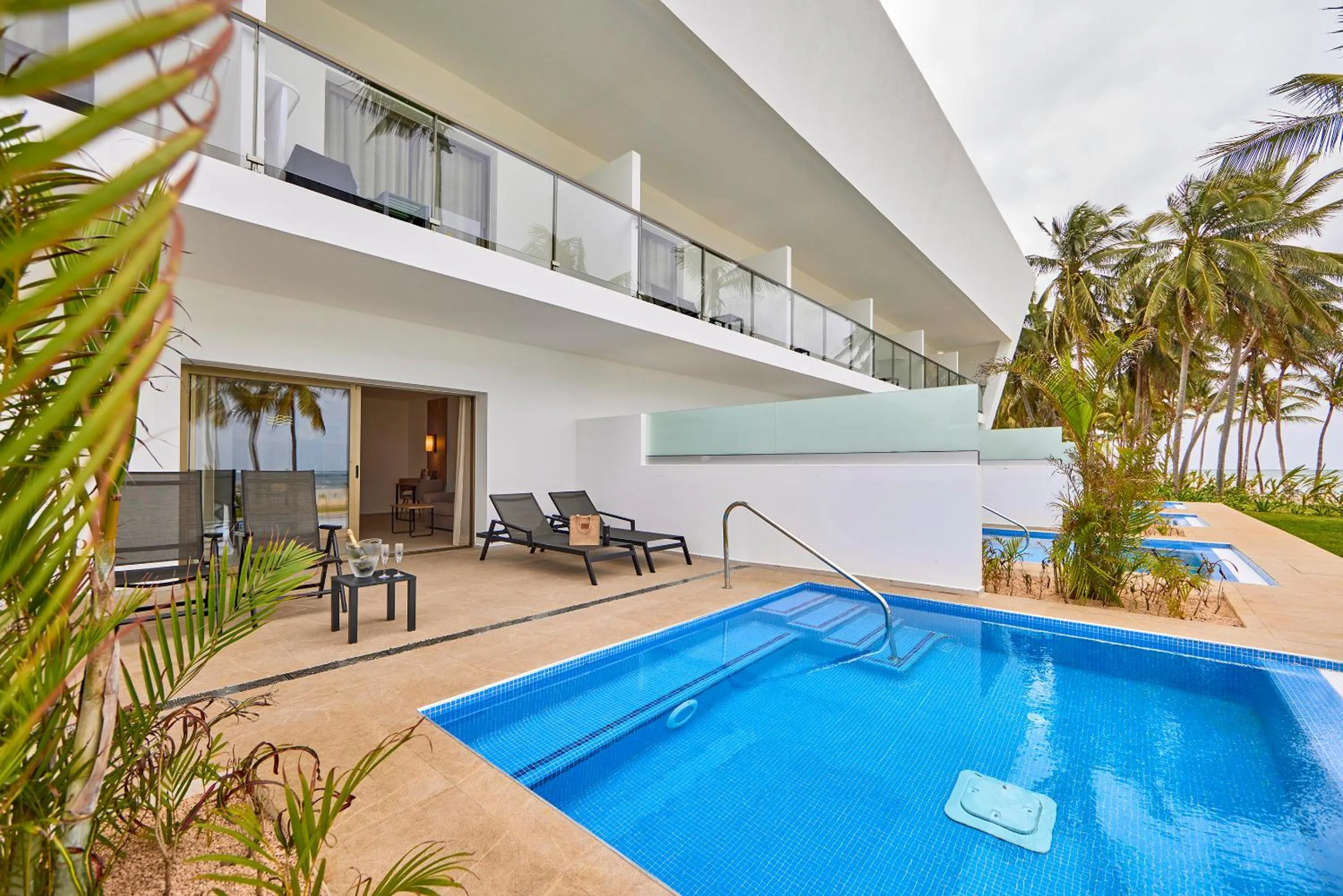 Swimming pool in Riu Palace Mauritius - All Inclusive - Adults Only