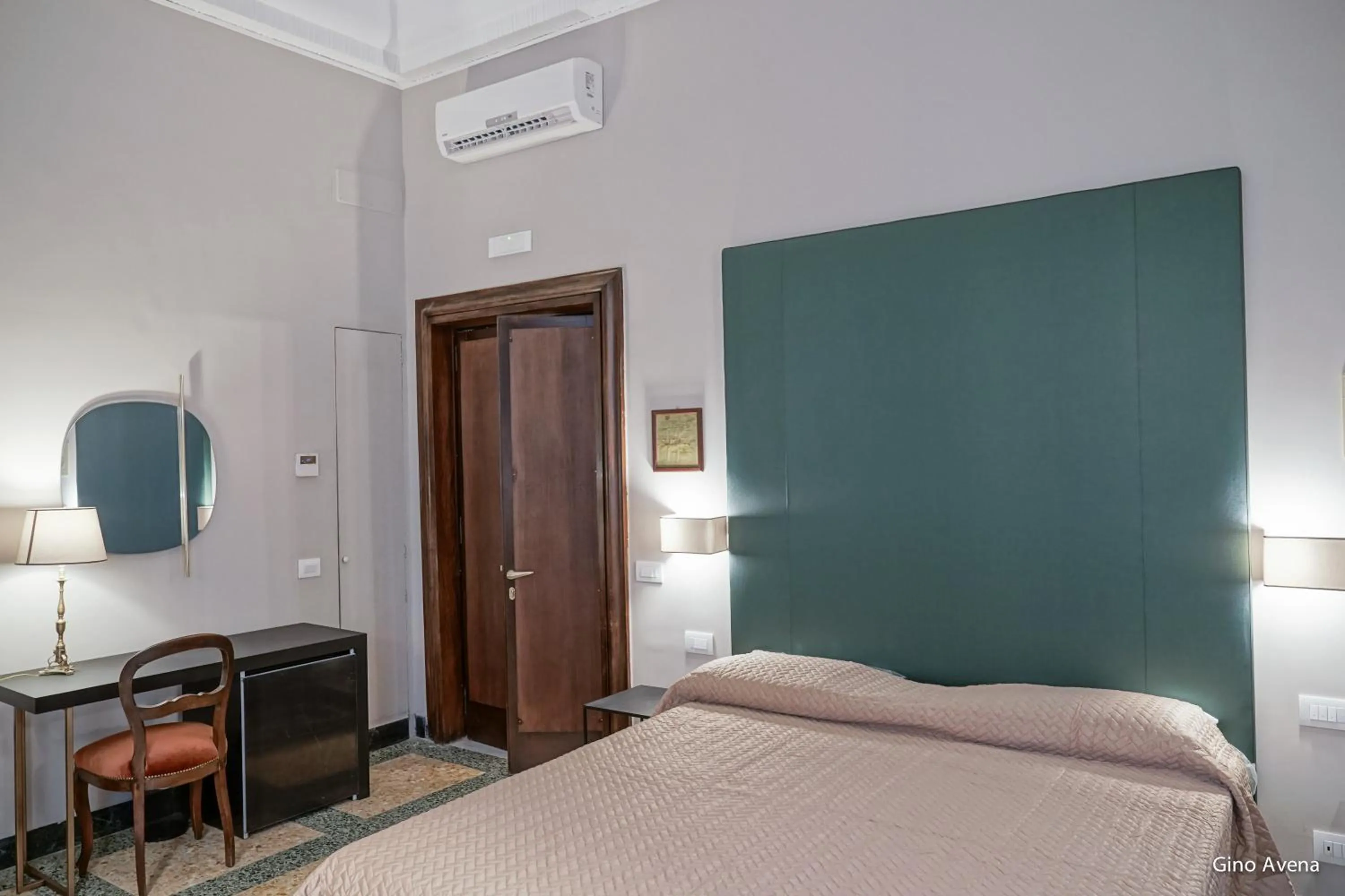 Double Room with Private External Bathroom in Dimora Donna Elena