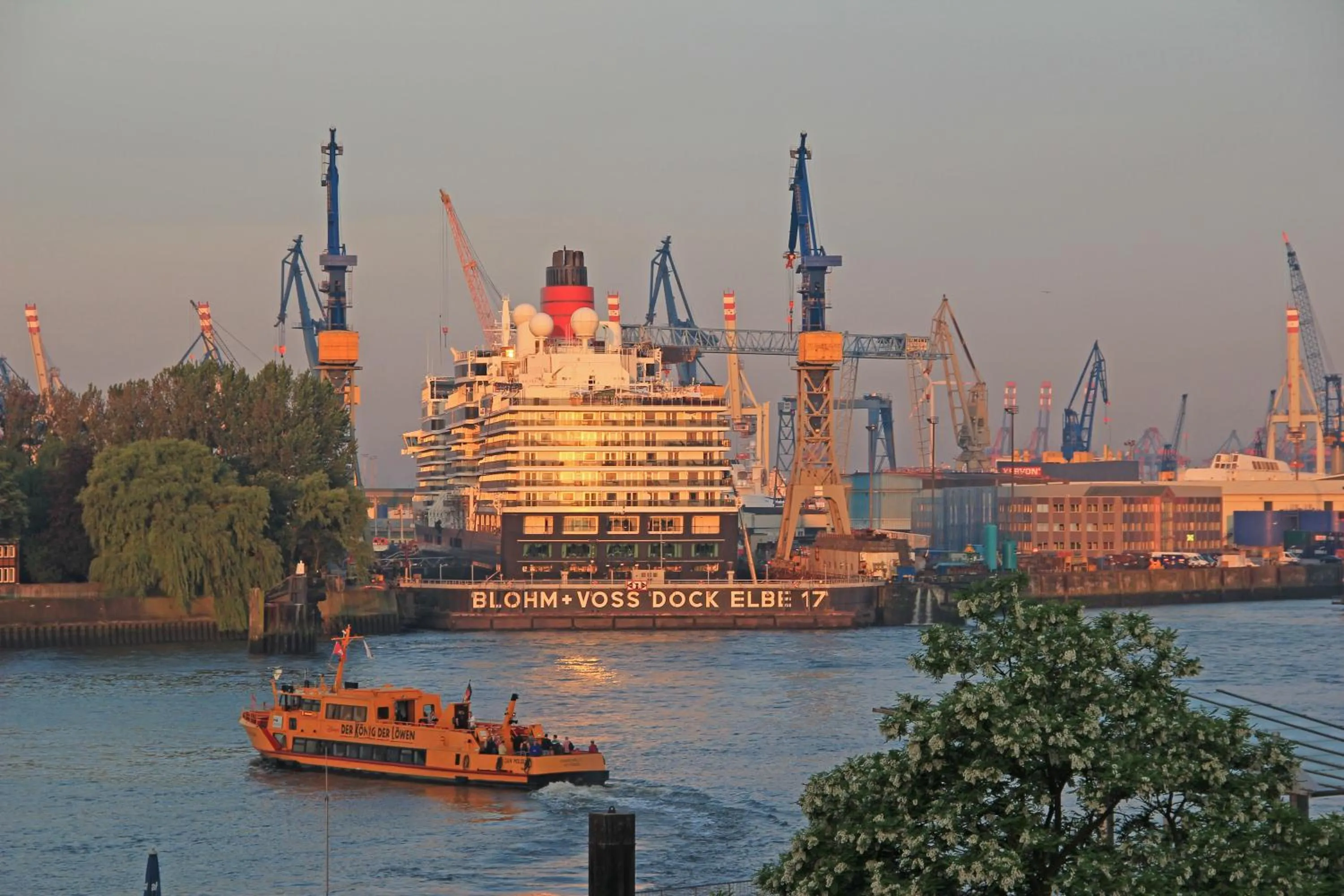 Area and facilities in Hotel Kreuzer