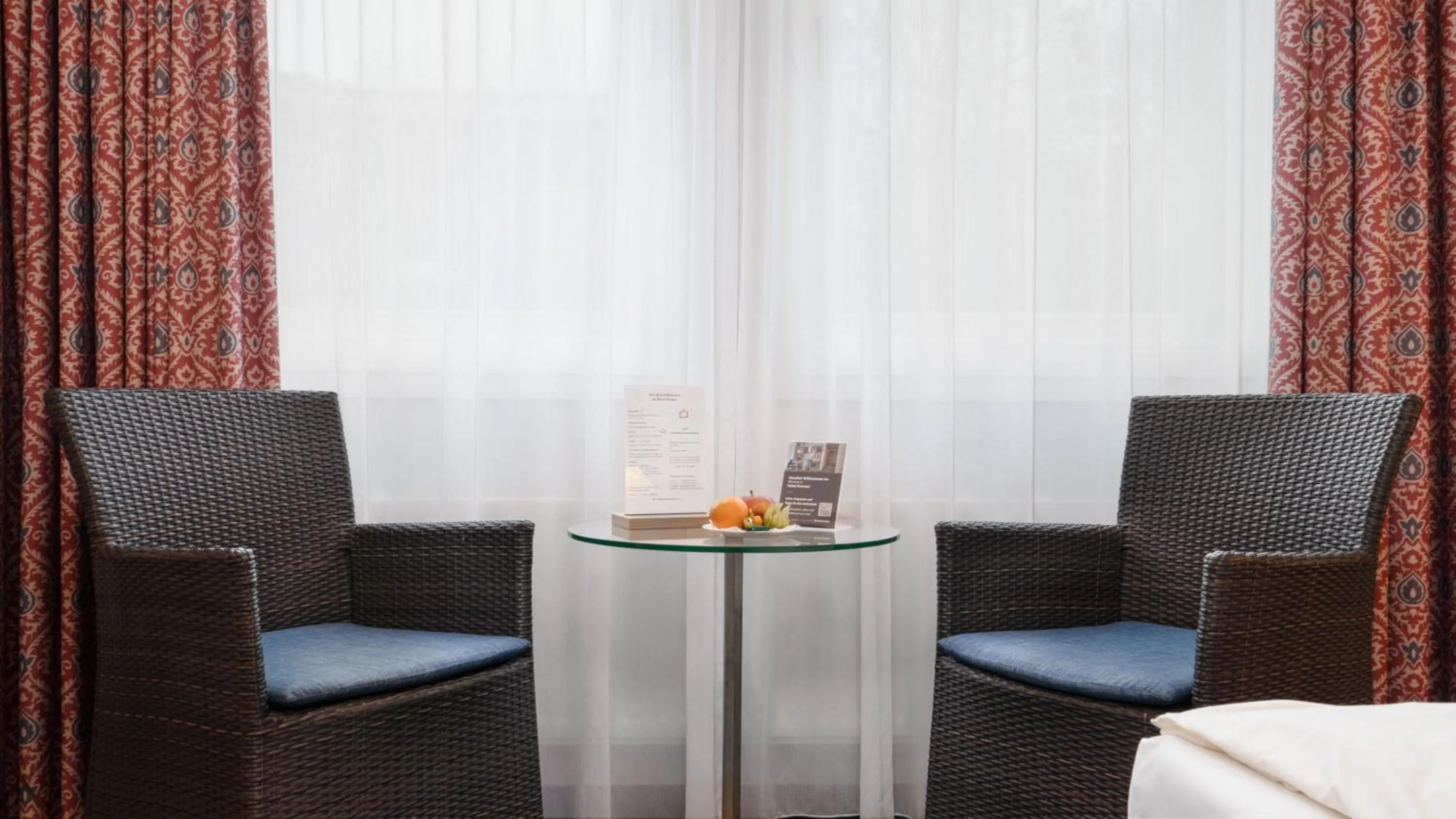 Seating area in Hotel Kreuzer