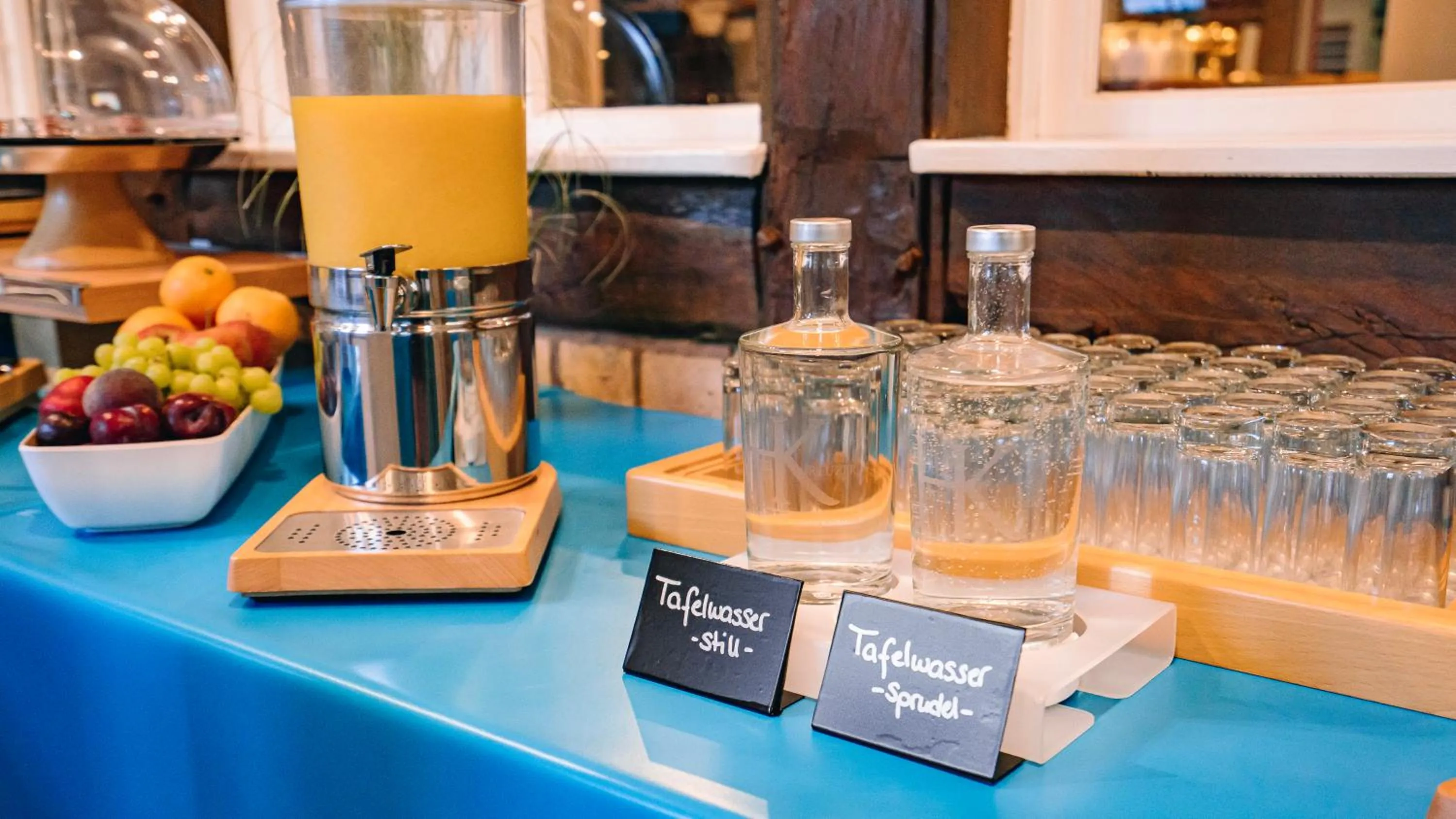 Buffet breakfast in Hotel Kreuzer