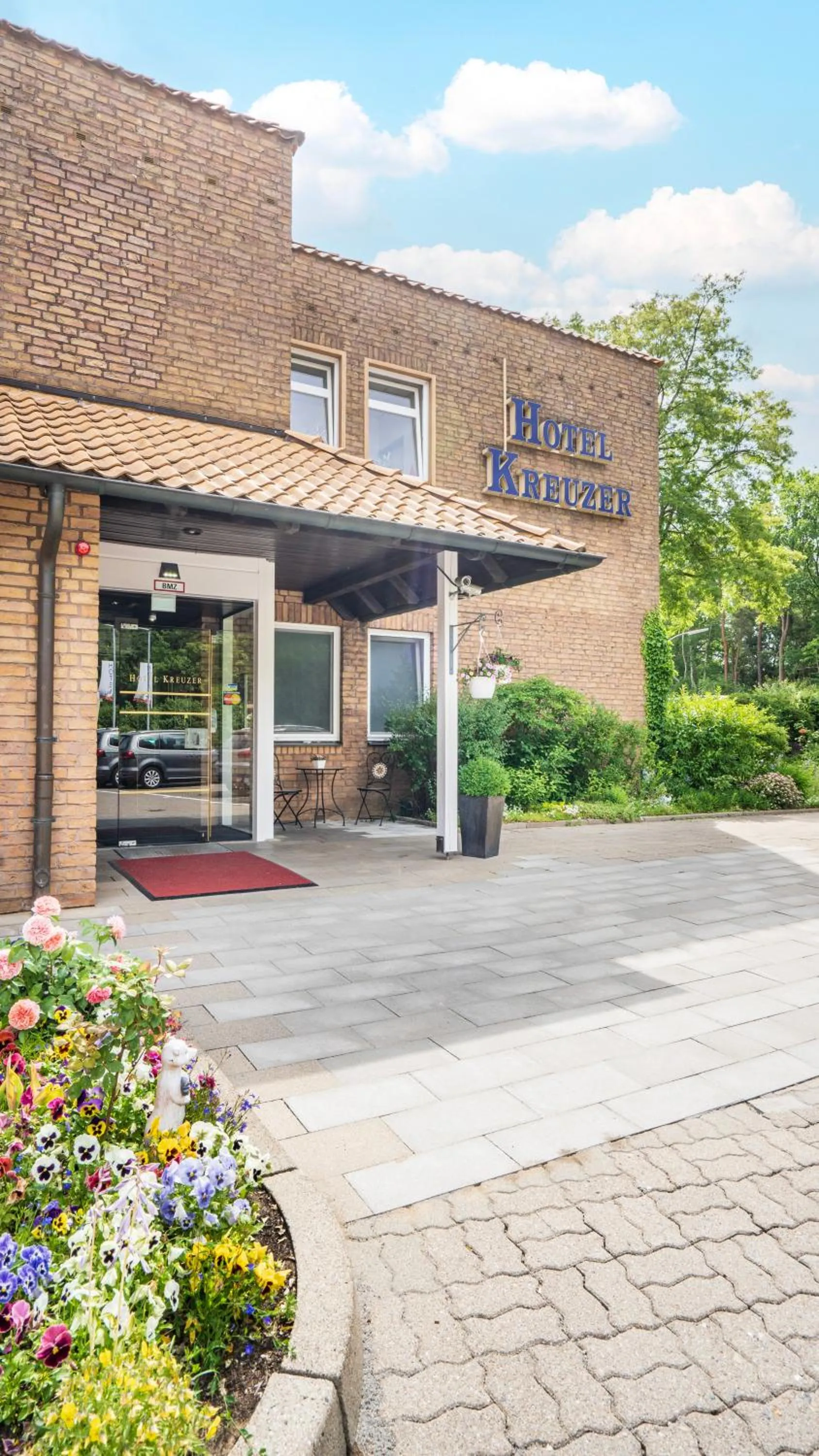 Property building in Hotel Kreuzer