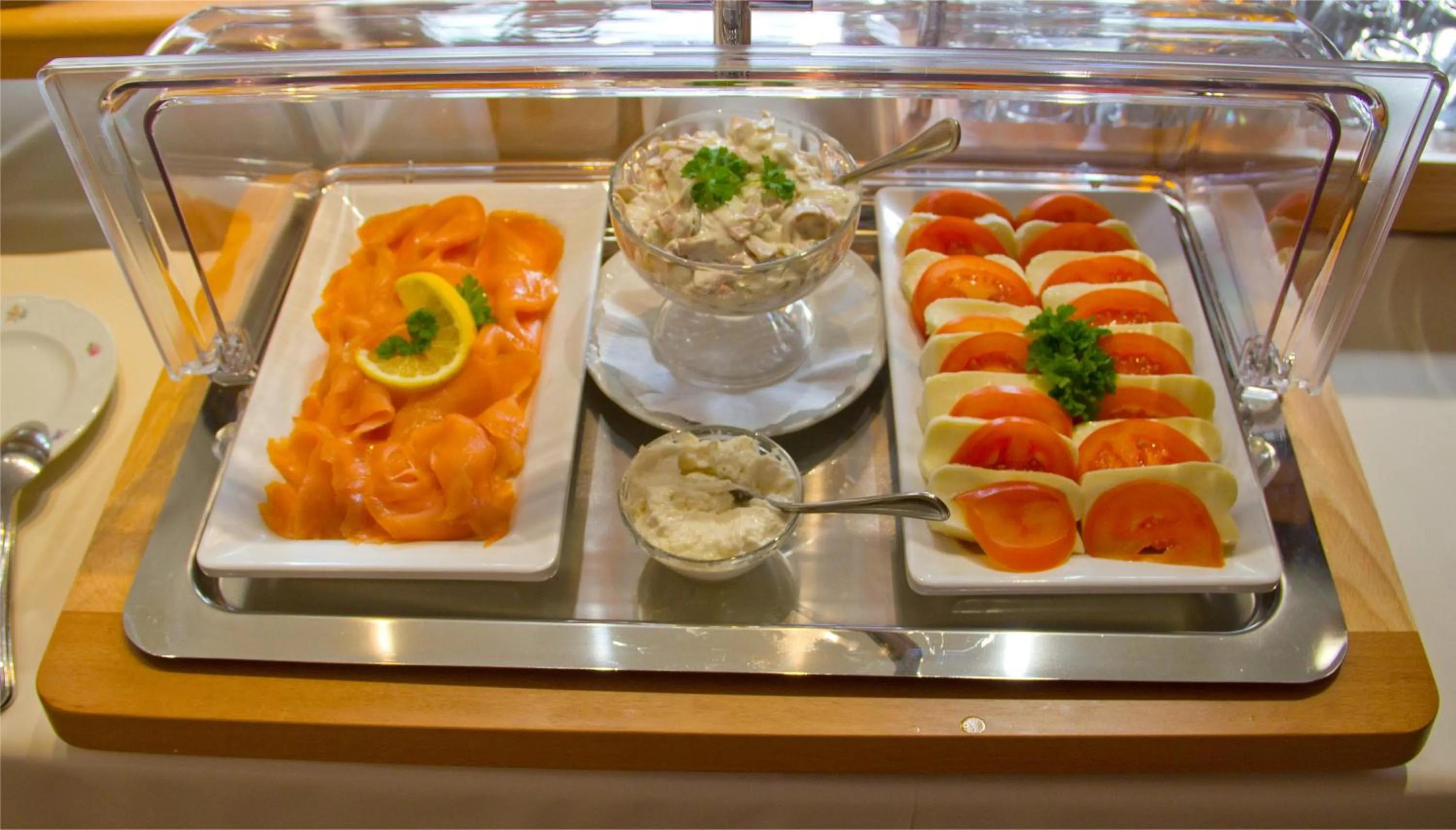 Buffet breakfast in Hotel Kreuzer