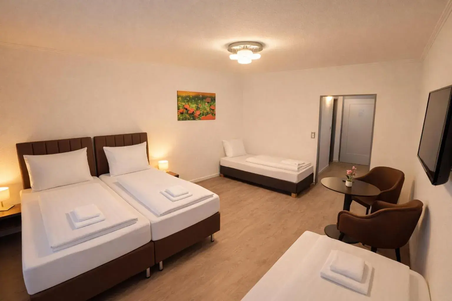 Standard Quadruple Room in Hotel Hansahof Bremen Standard Quadruple Room in Hotel Hansahof Bremen