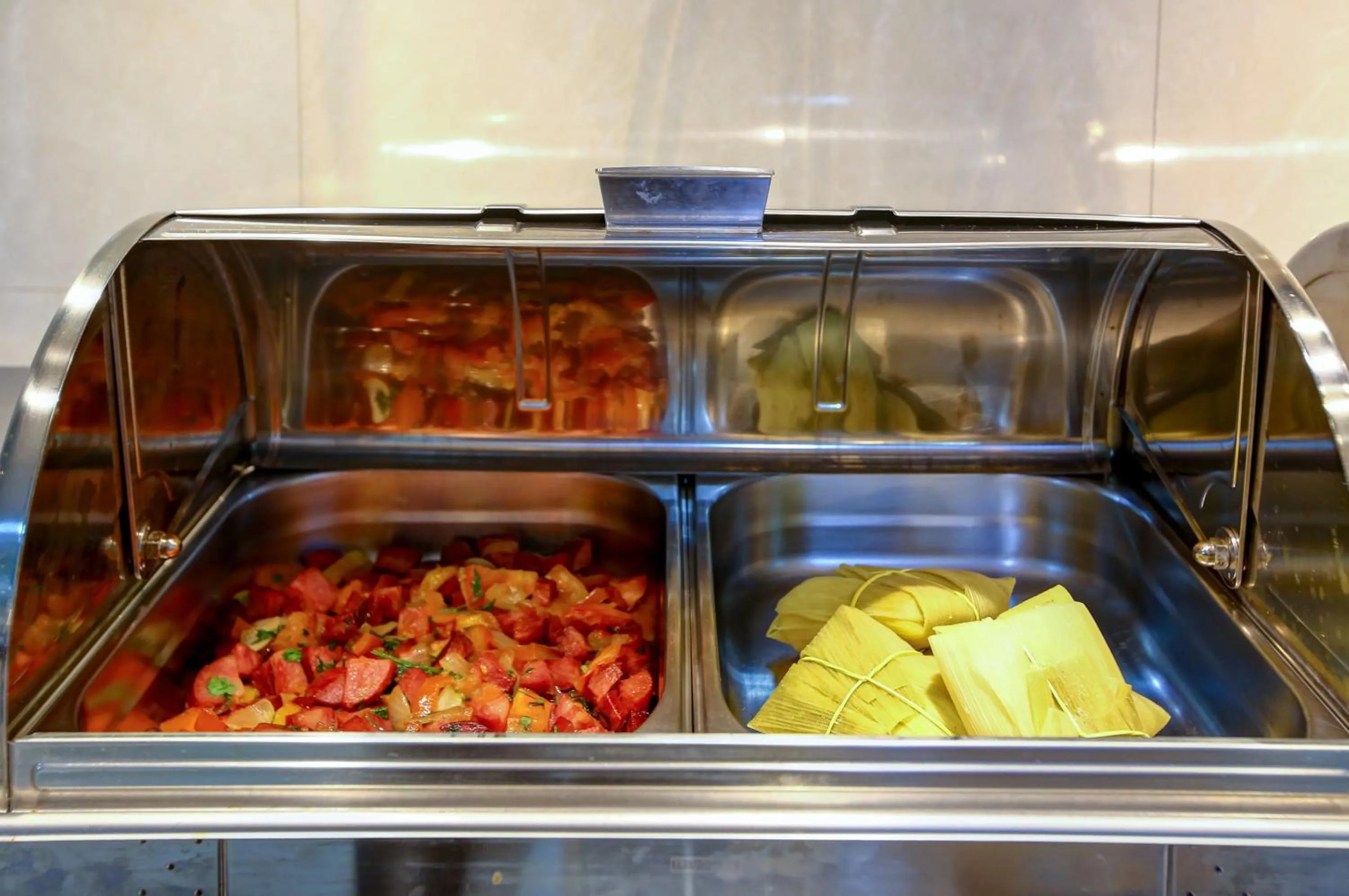 Breakfast in Novares Hotel