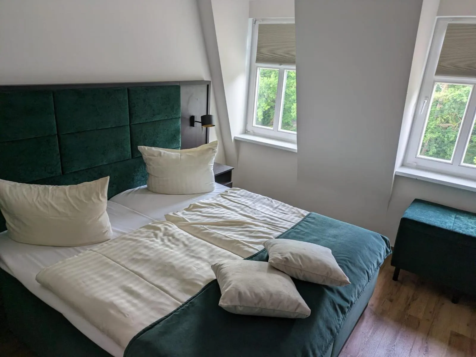 Bedroom, Bed in Seehotel Ecktannen