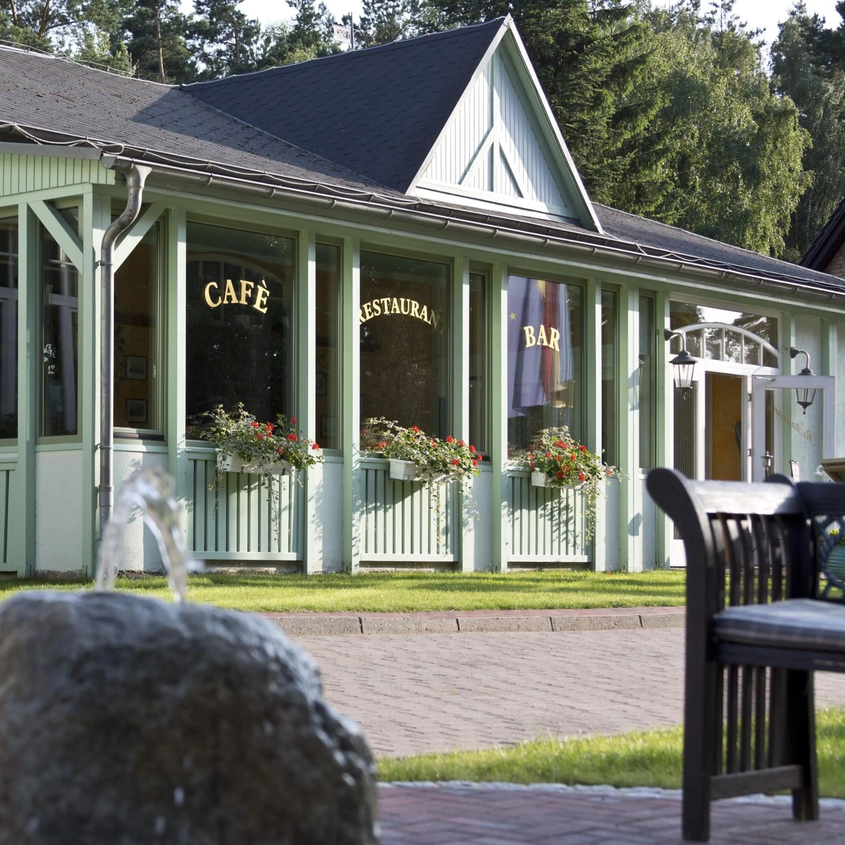 Facade/entrance in Seehotel Ecktannen