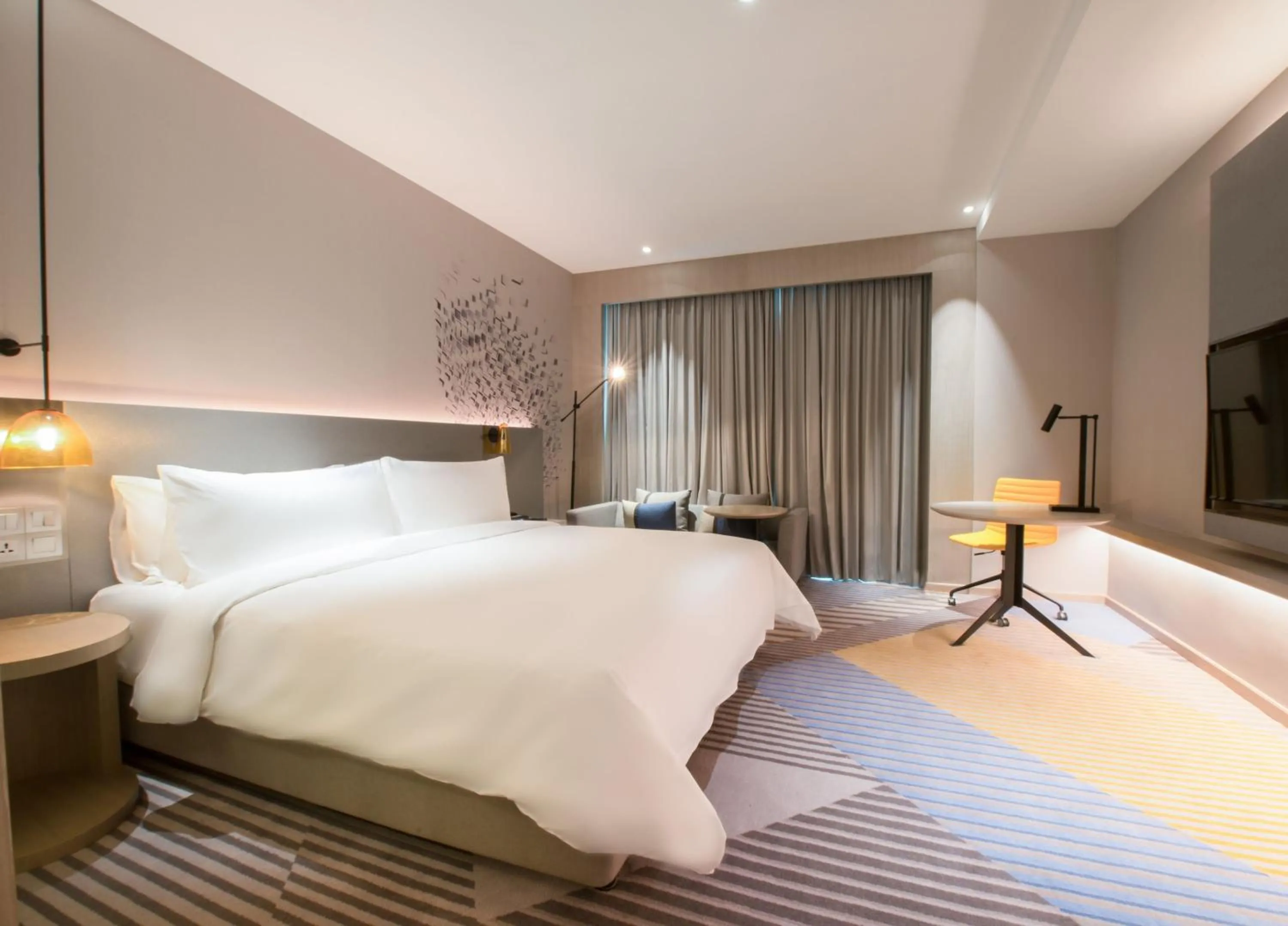 Photo of the whole room, Bed in Holiday Inn Johor Bahru City Centre by IHG