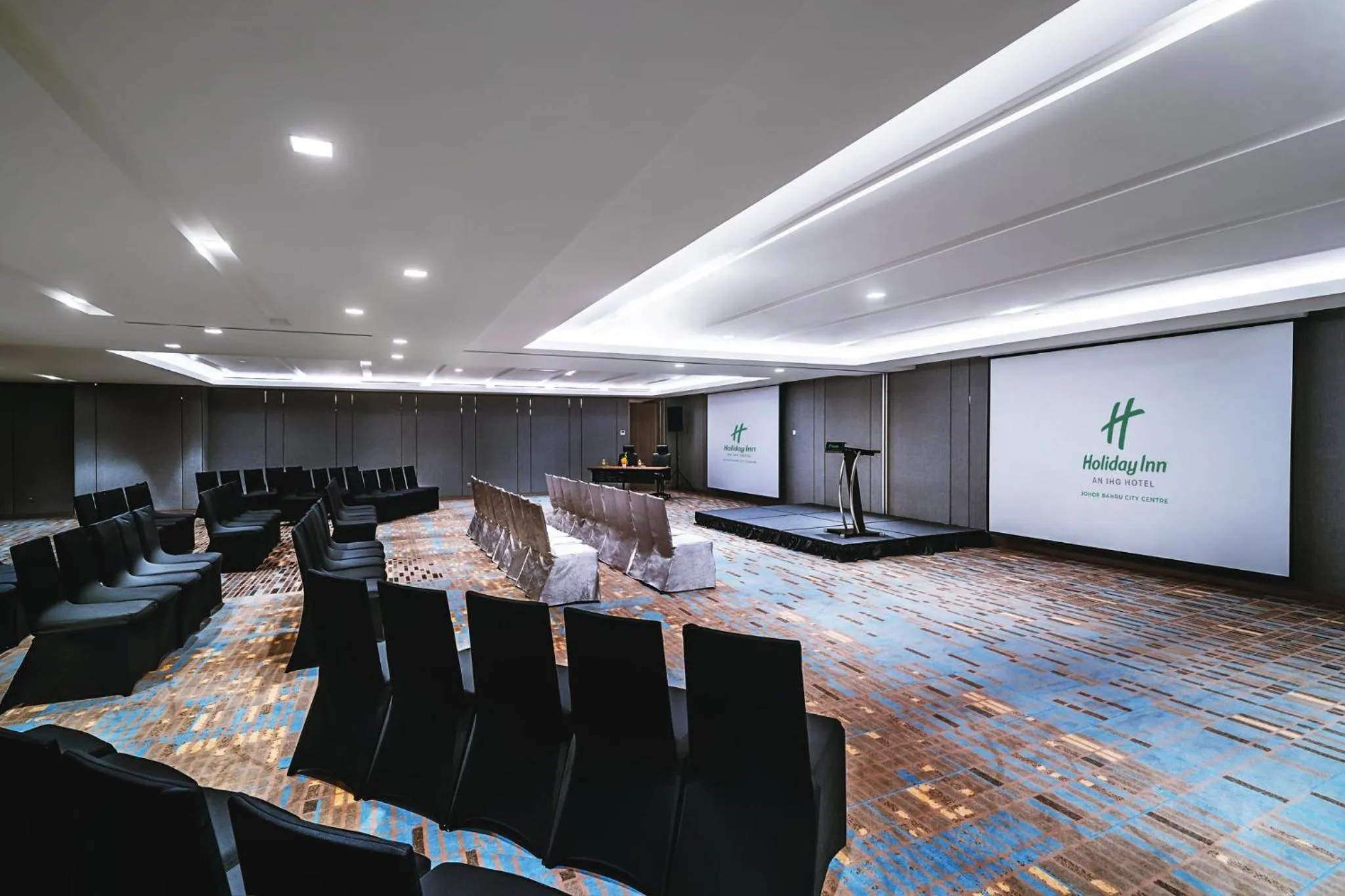 Meeting/conference room in Holiday Inn Johor Bahru City Centre by IHG
