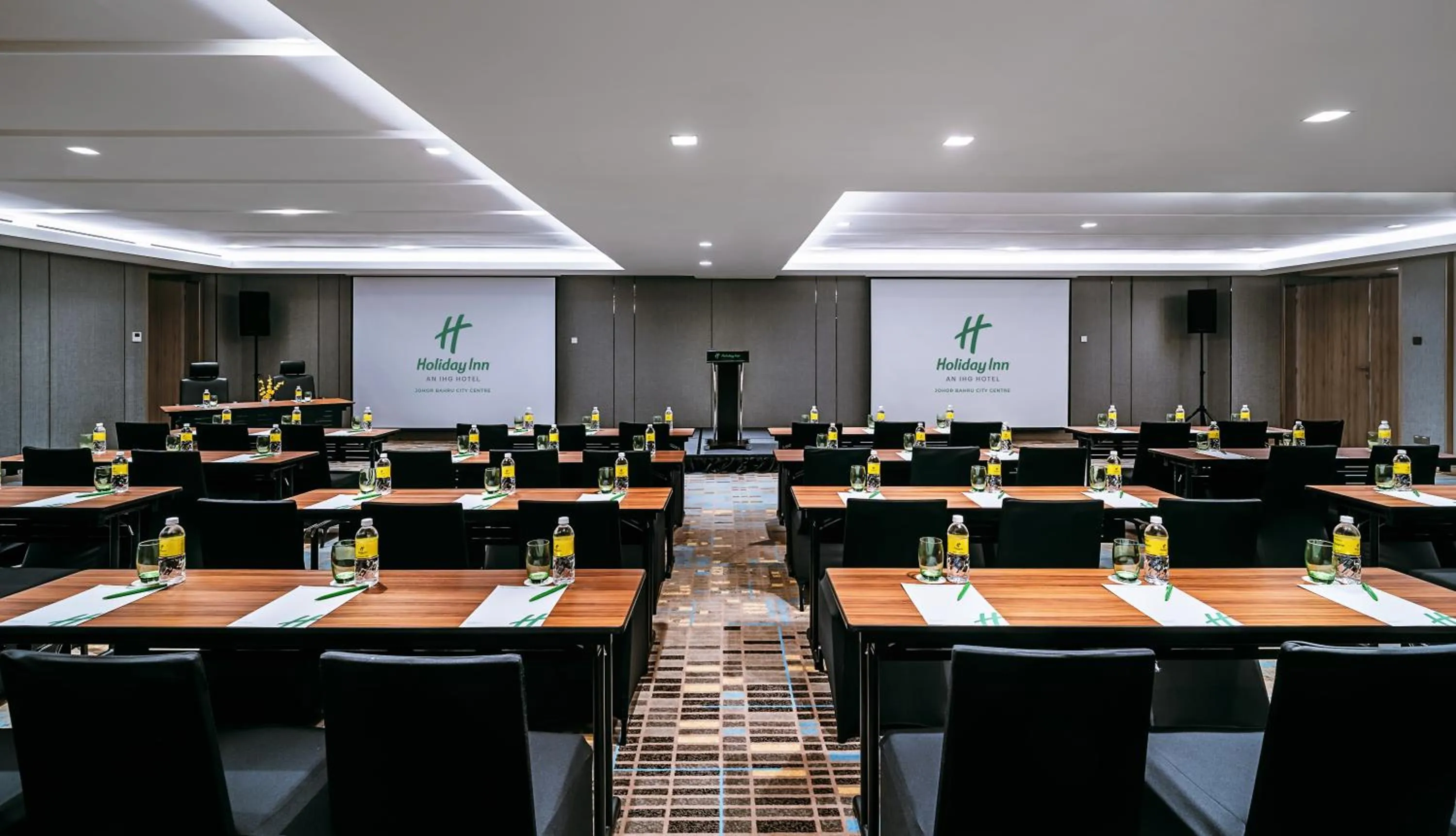 Meeting/conference room in Holiday Inn Johor Bahru City Centre by IHG
