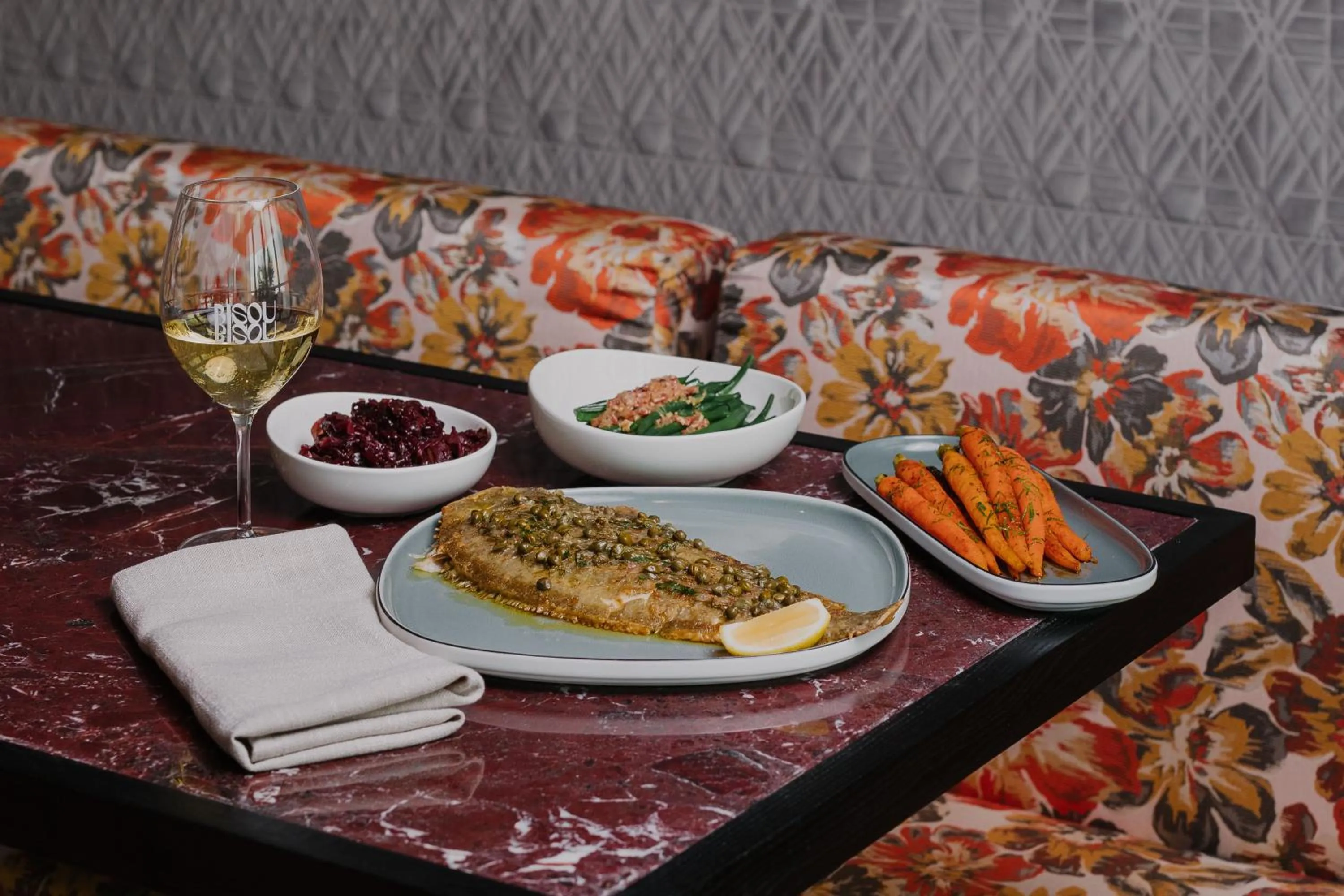 Restaurant/places to eat in Hotel X Brisbane Fortitude Vly, Vignette Collection by IHG