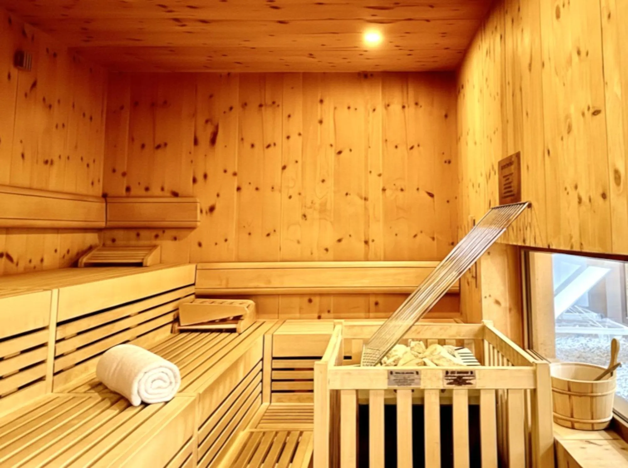 Sauna, Bed in AMBER HOTEL Bavaria Superior