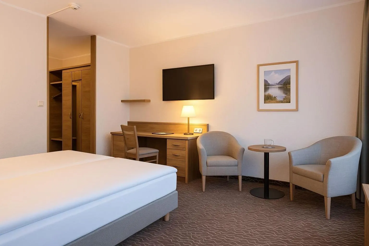 Bed in AMBER HOTEL Bavaria Superior