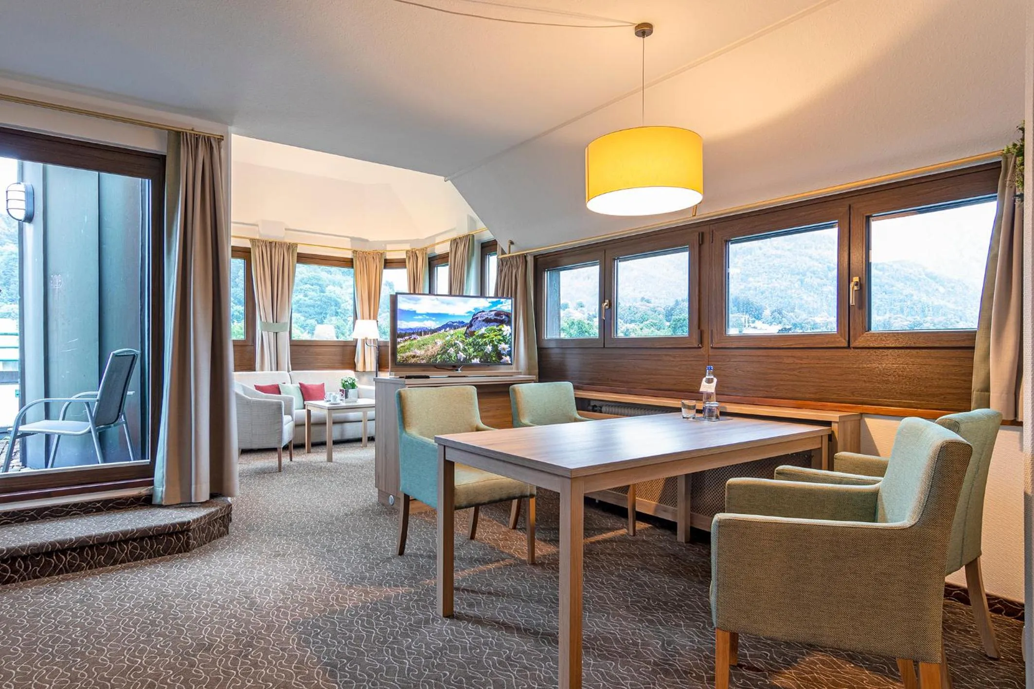 Seating area in AMBER HOTEL Bavaria Superior