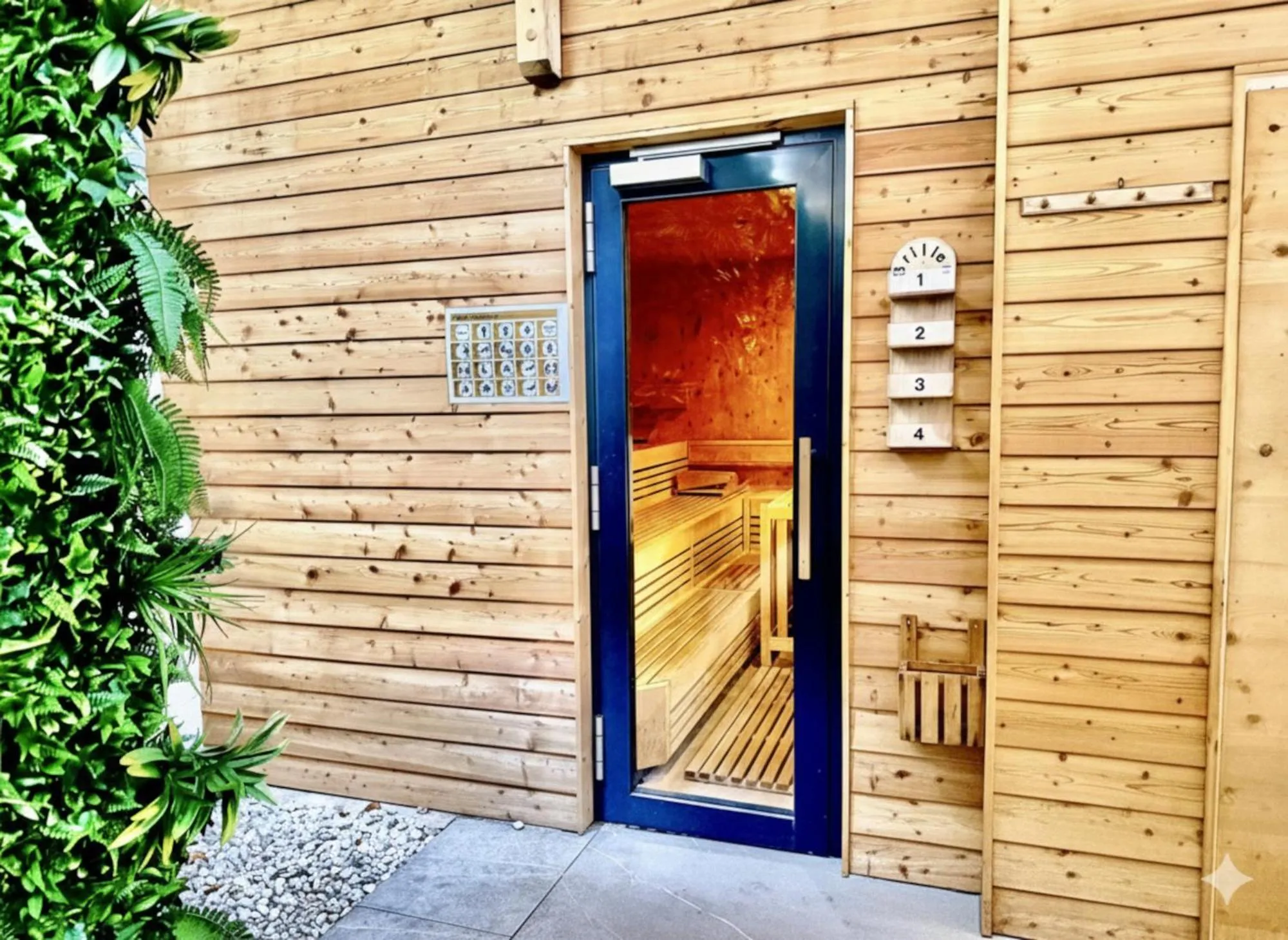 Sauna in AMBER HOTEL Bavaria Superior