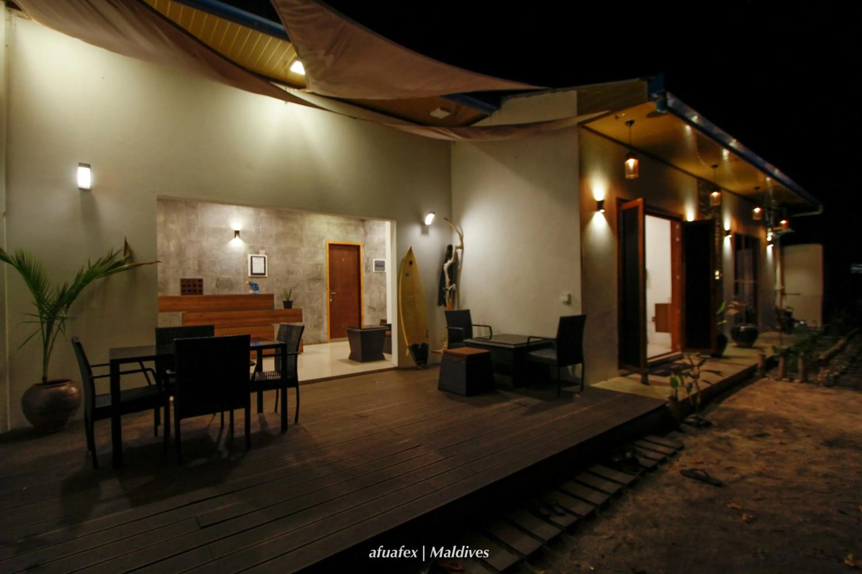 Facade/entrance in Huvan Inn