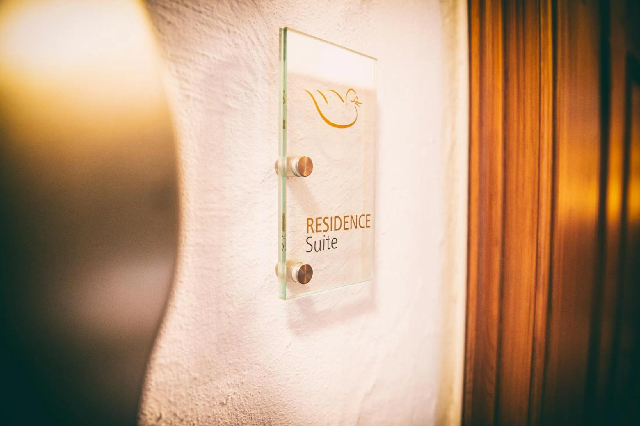 Logo/Certificate/Sign in Restaurant Residence Ente