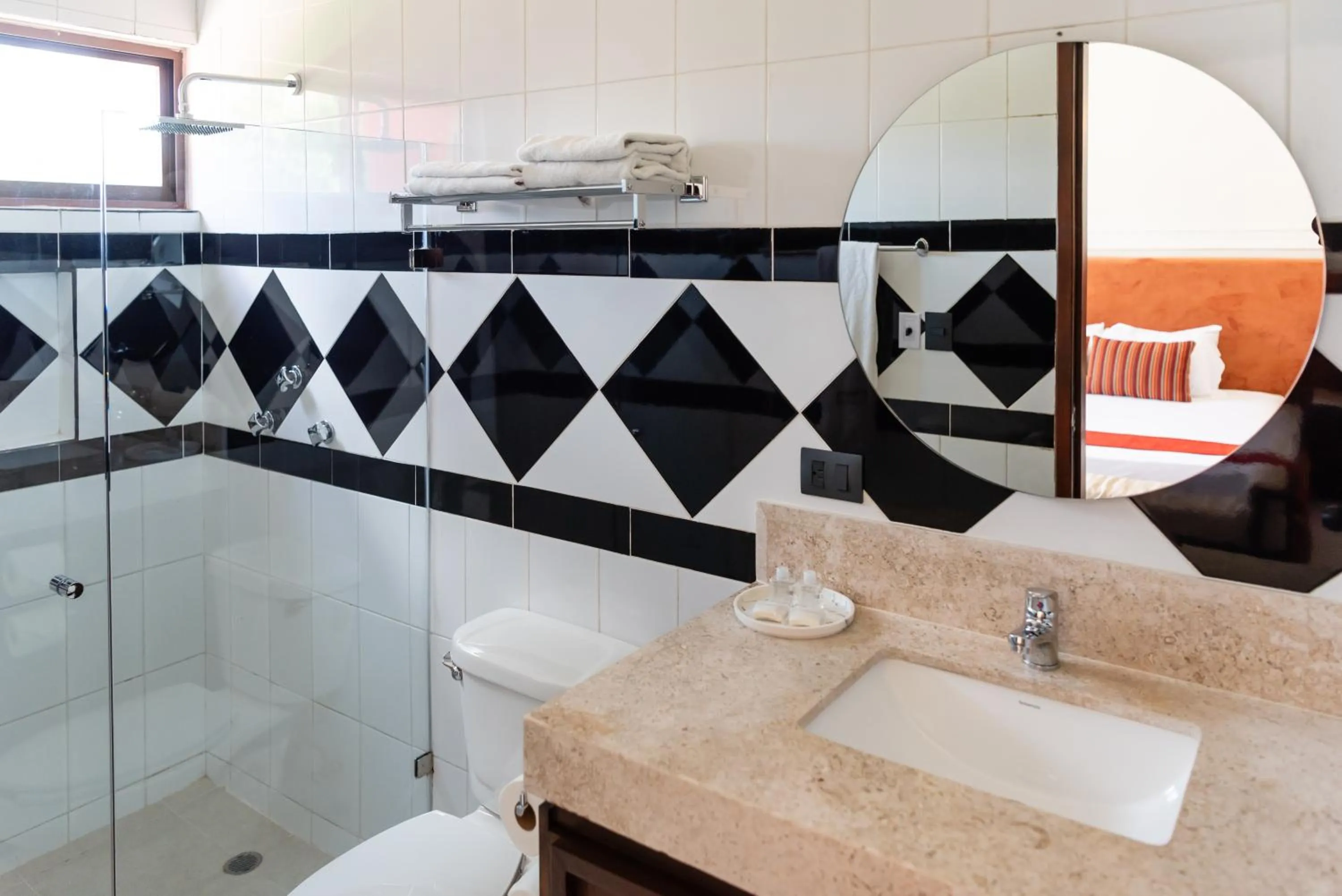 Shower in Hacienda Yabucu