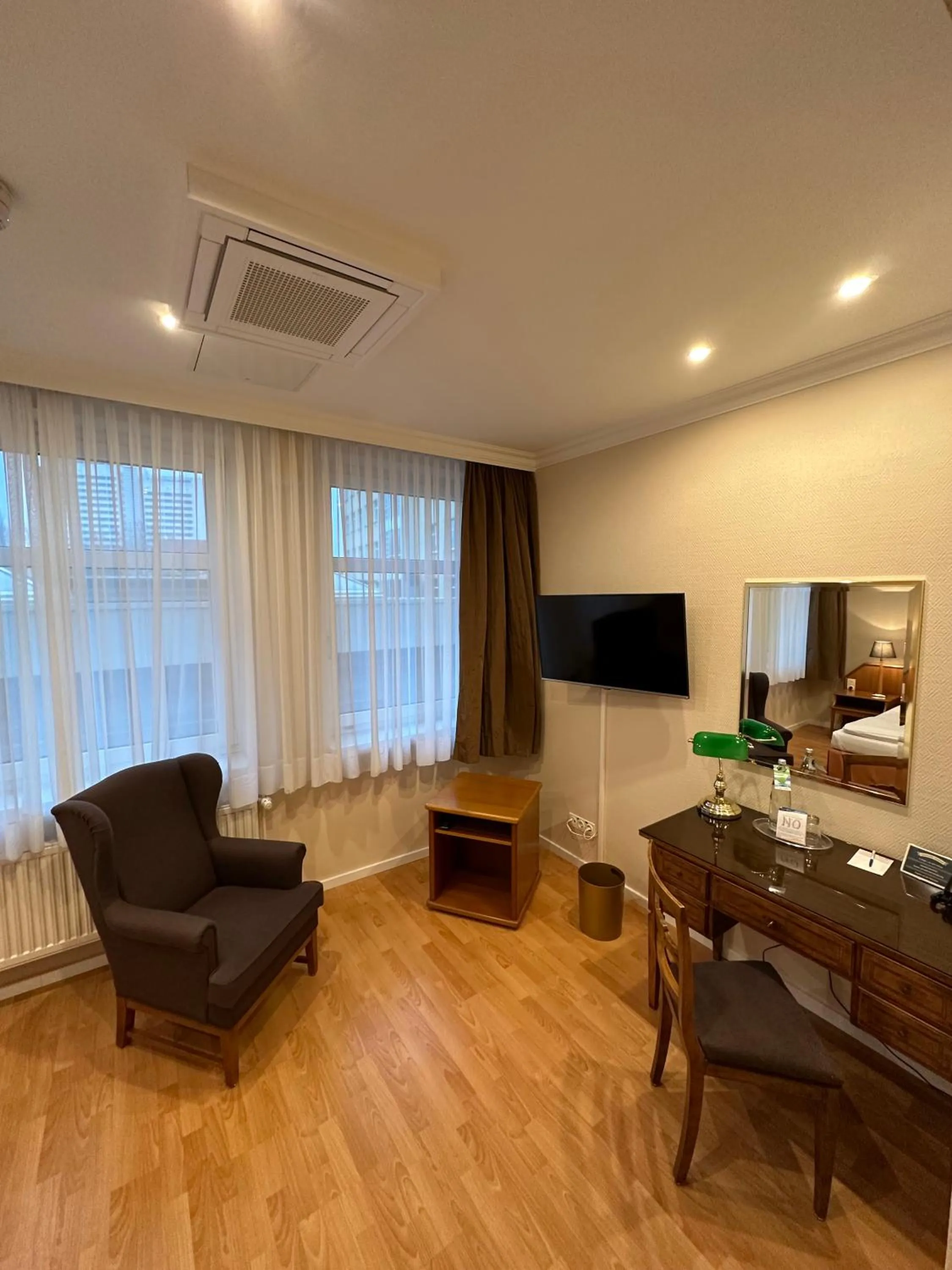 Staff in Hotel Ratswaage