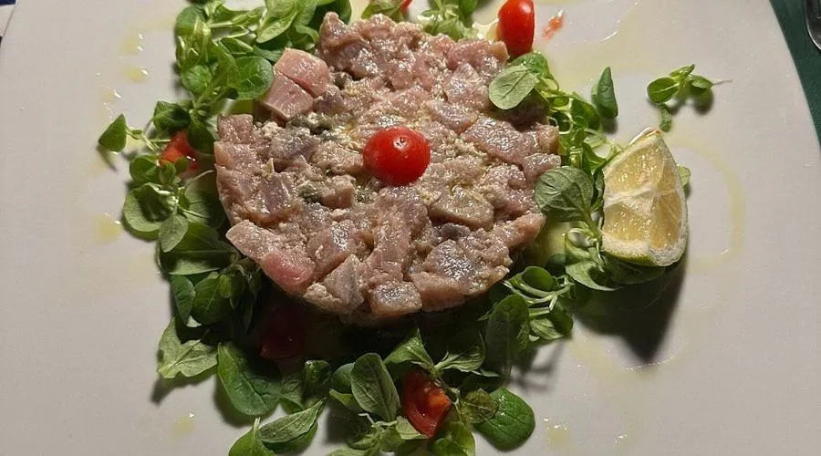 Restaurant/places to eat in Proserpina