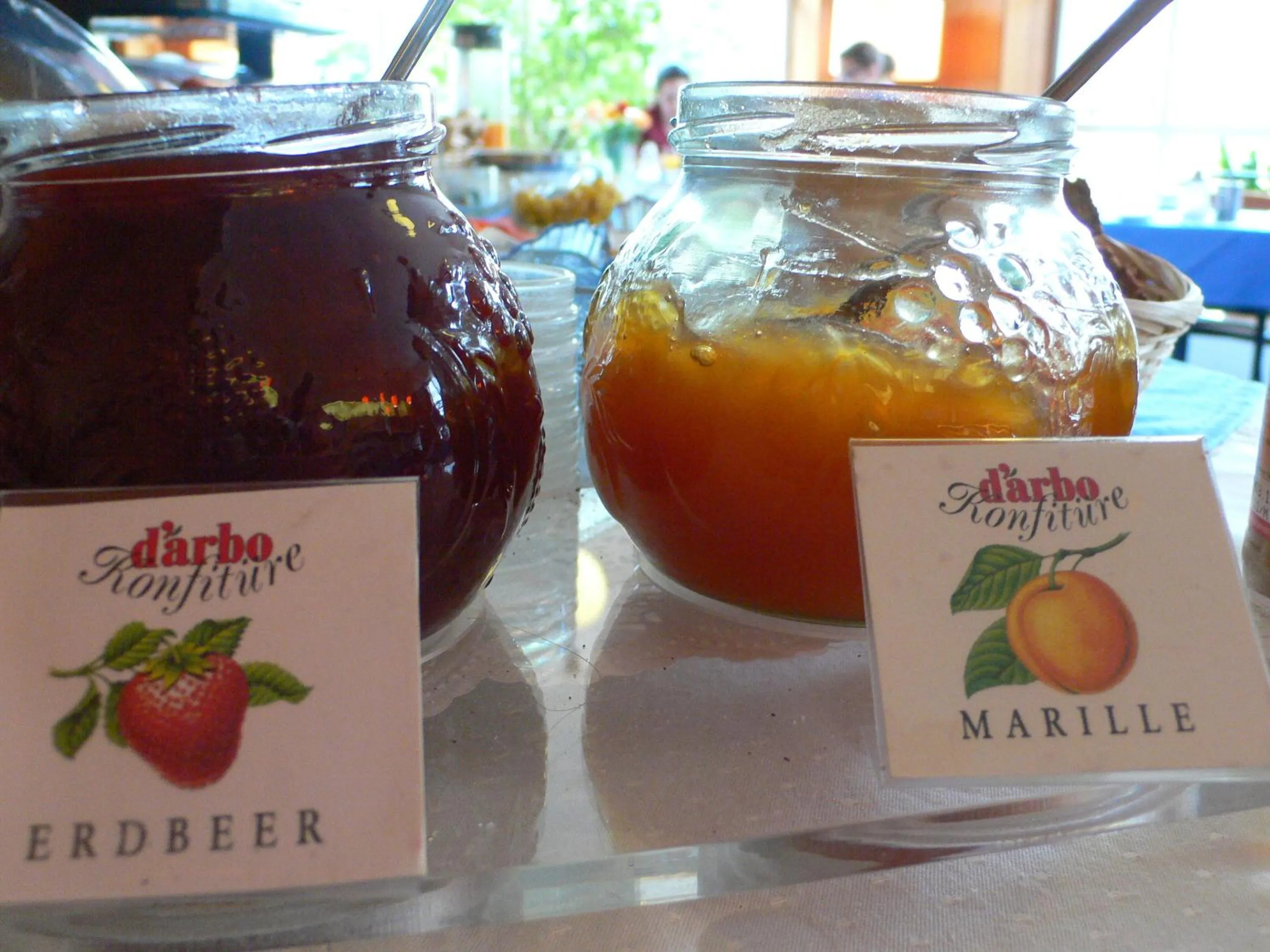 Food and drinks in Hotel Meran Hallenbad & Sauna