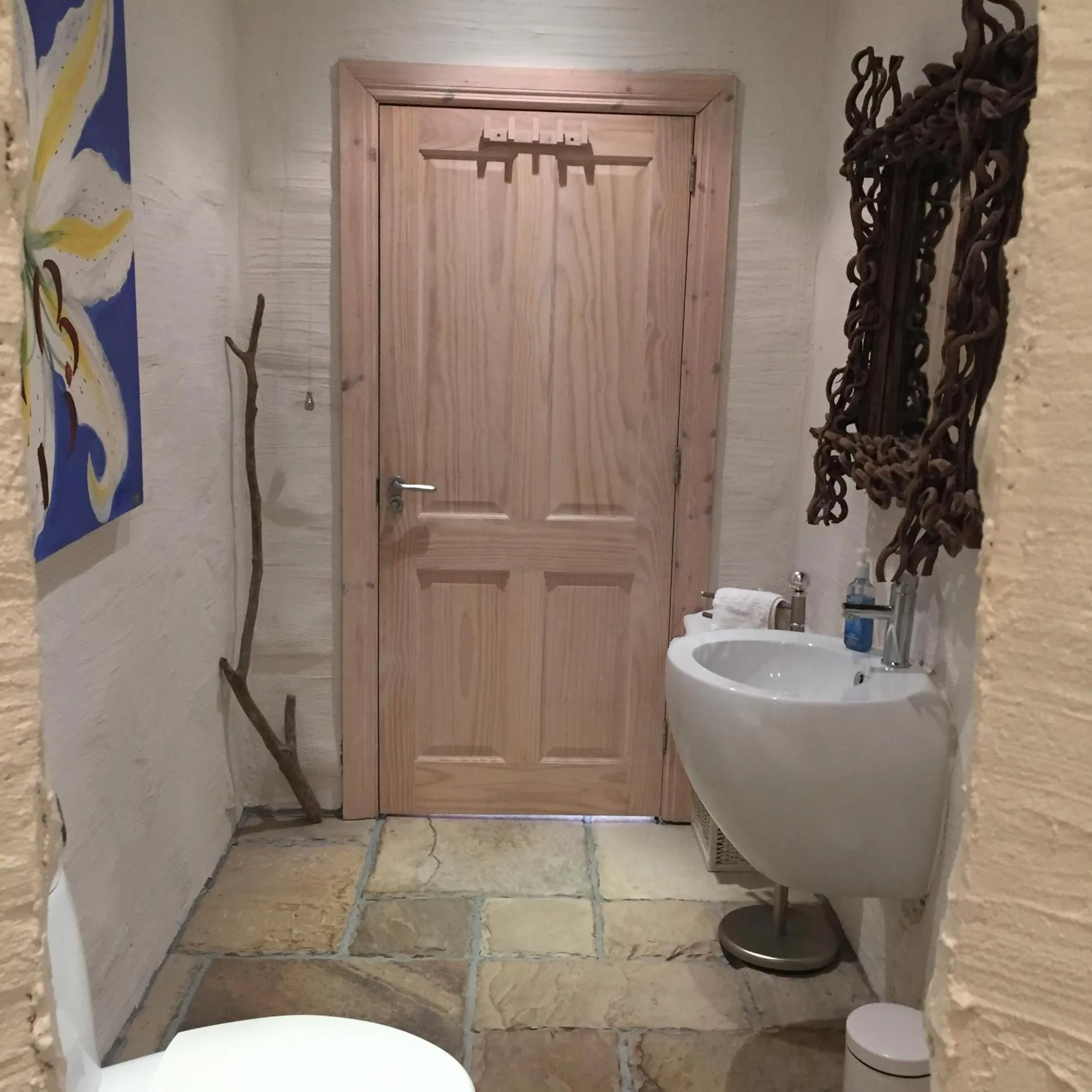 Bathroom in The Vandees