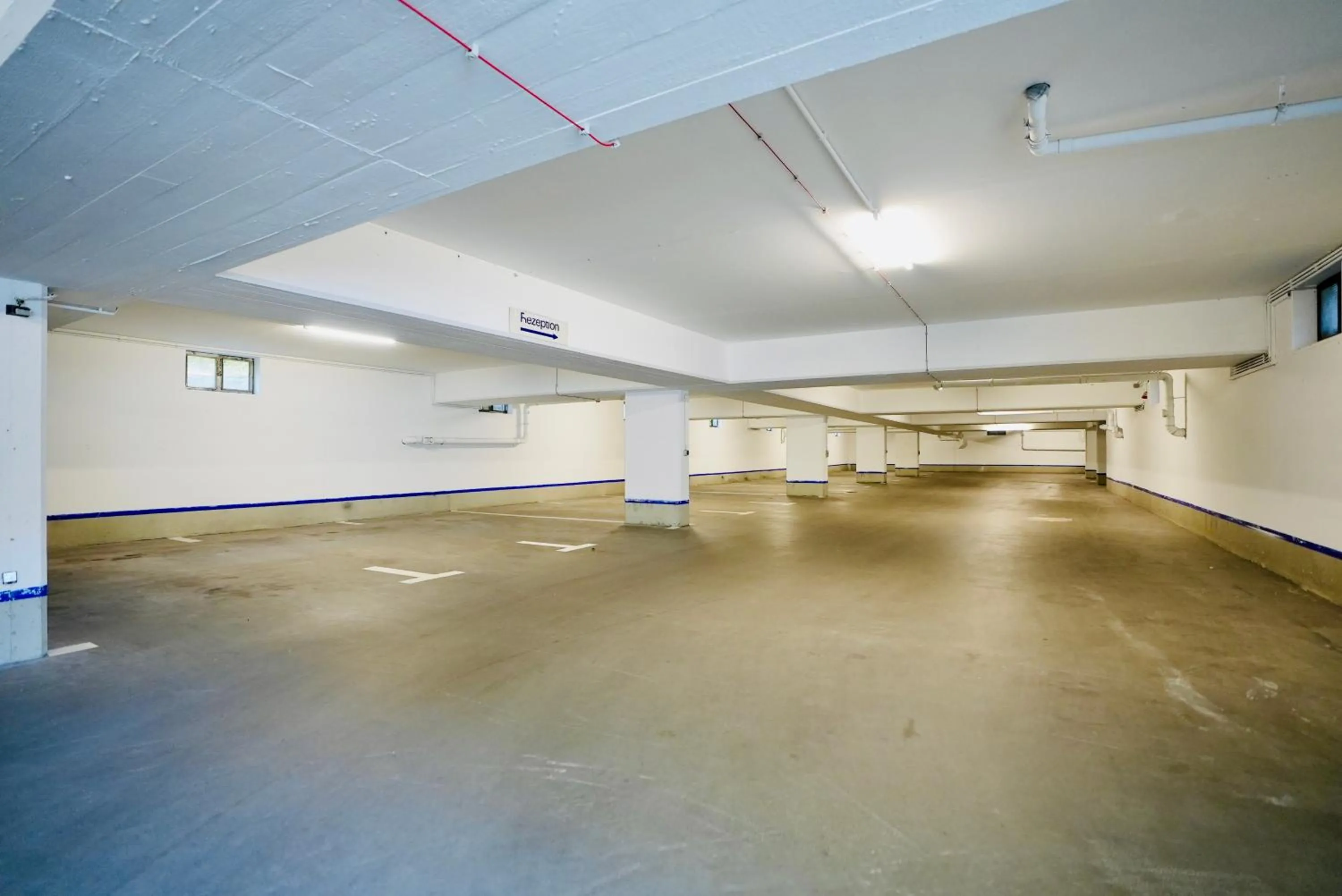 Arthotel Ambassador Wiesbaden - FREE PARKING