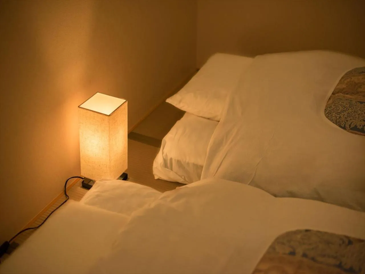 Bedroom, Bed in YADOYA Karasumain