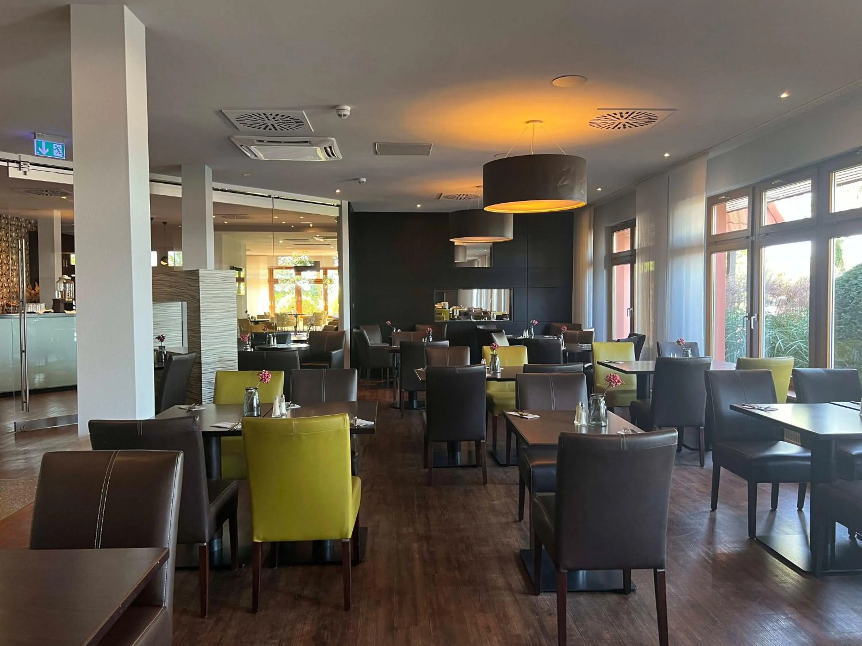 Restaurant/places to eat in Classik Hotel Magdeburg