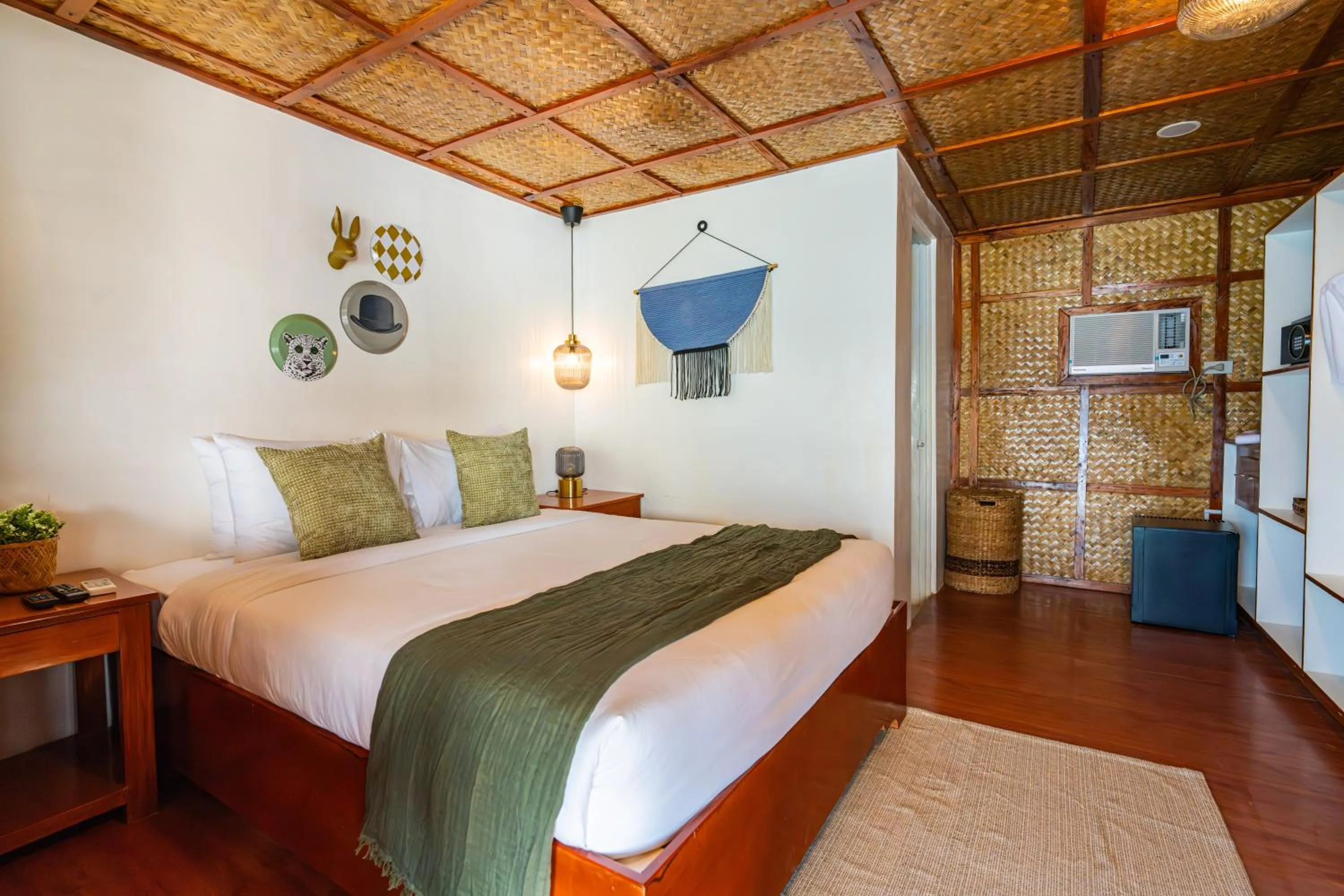 Bed in Beach Huts El Nido