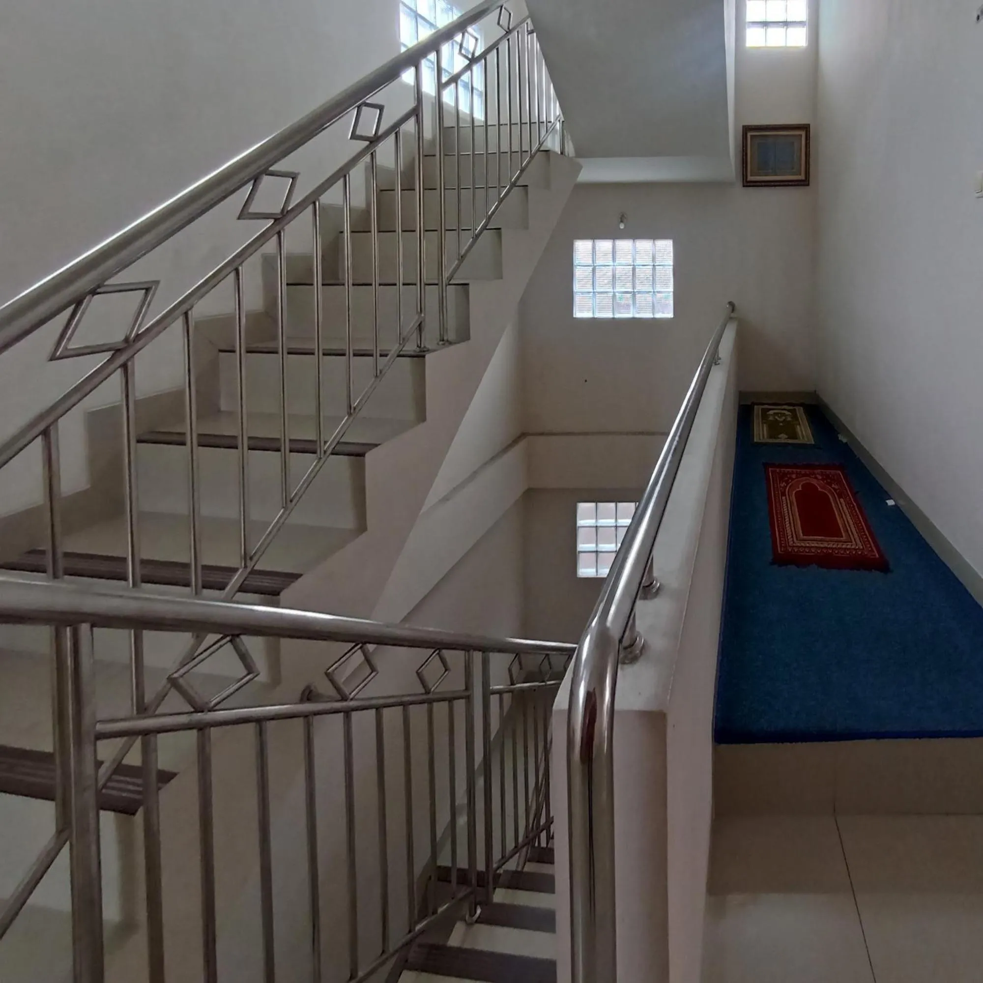 Property building in Super OYO 3314 Syariah House