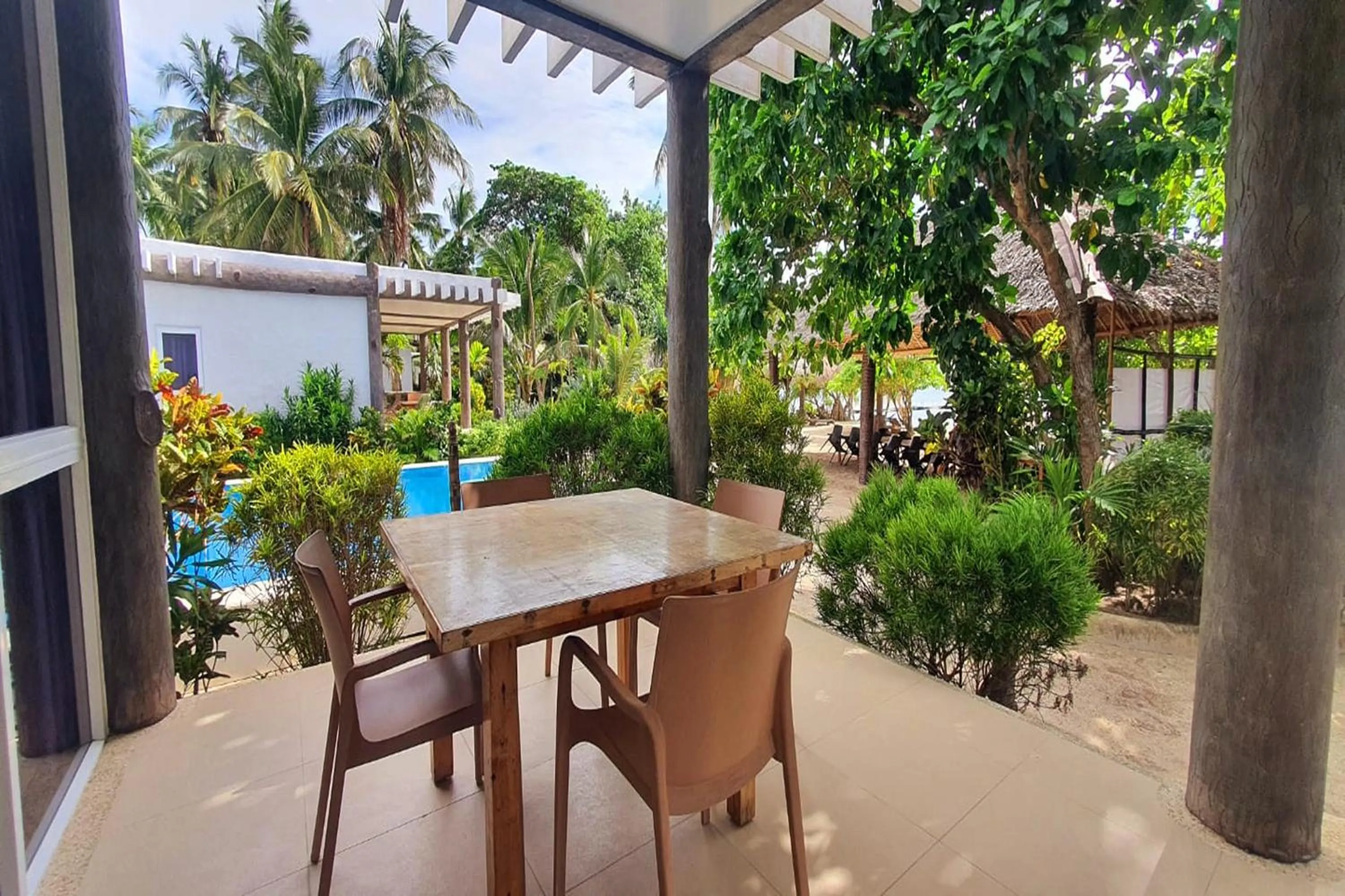 Balcony/Terrace in Pili Beach Resort Agmanic