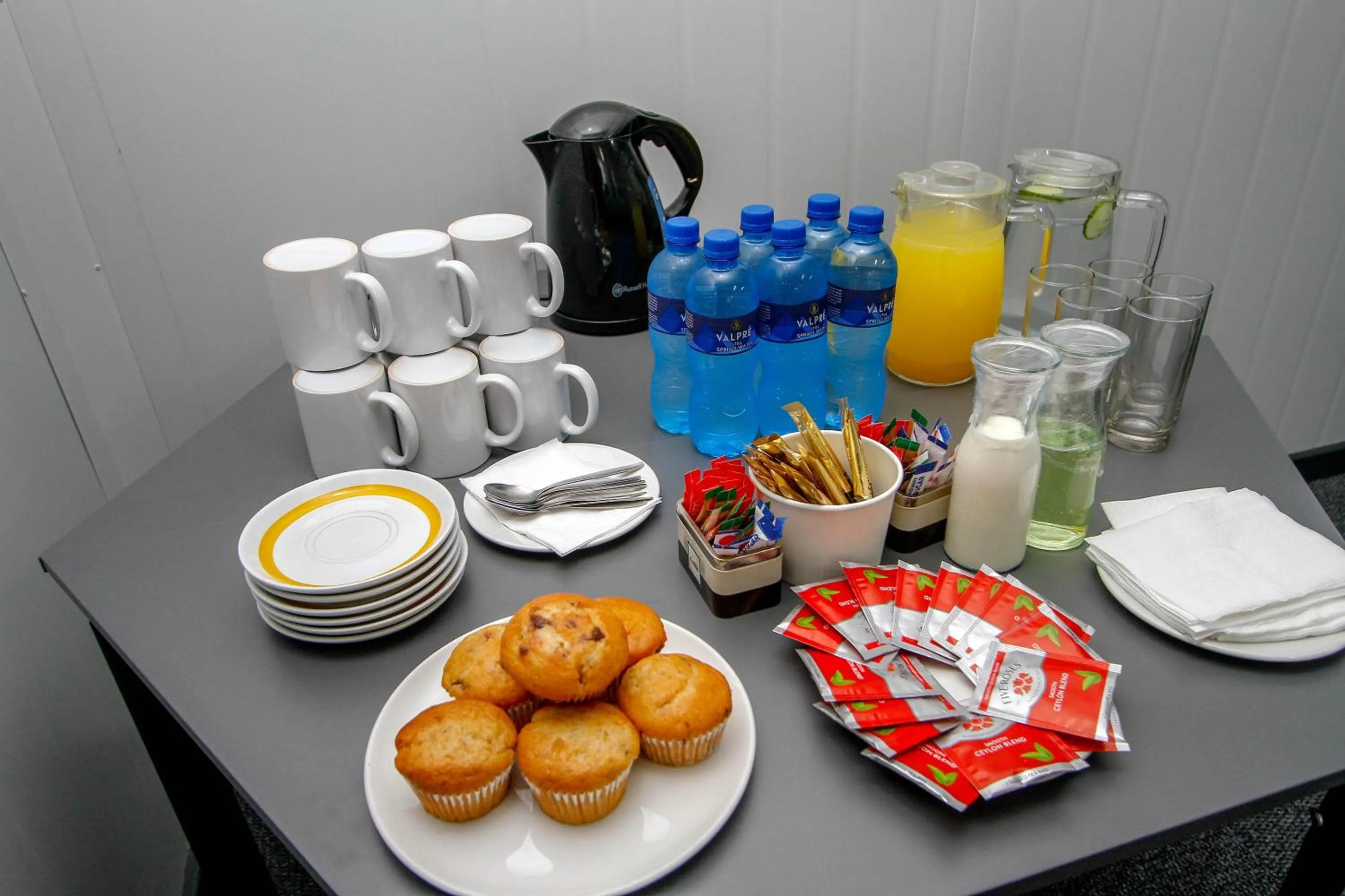 Food and drinks in SleepOver Lanseria