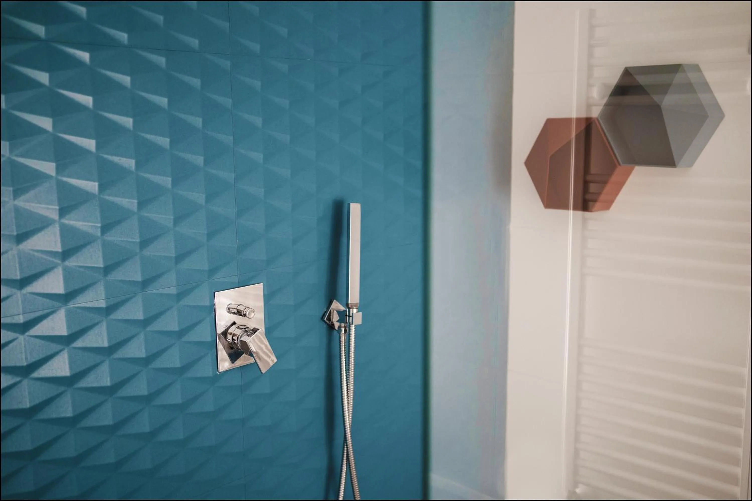 Bathroom in Tufo Giallo Rooms