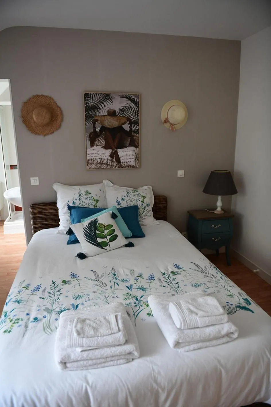 Bed in Aux portes de Pornichet, Chambres d'hôtes Ty'Sacha