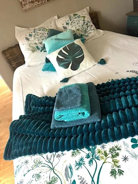 Bed in Aux portes de Pornichet, Chambres d'hôtes Ty'Sacha