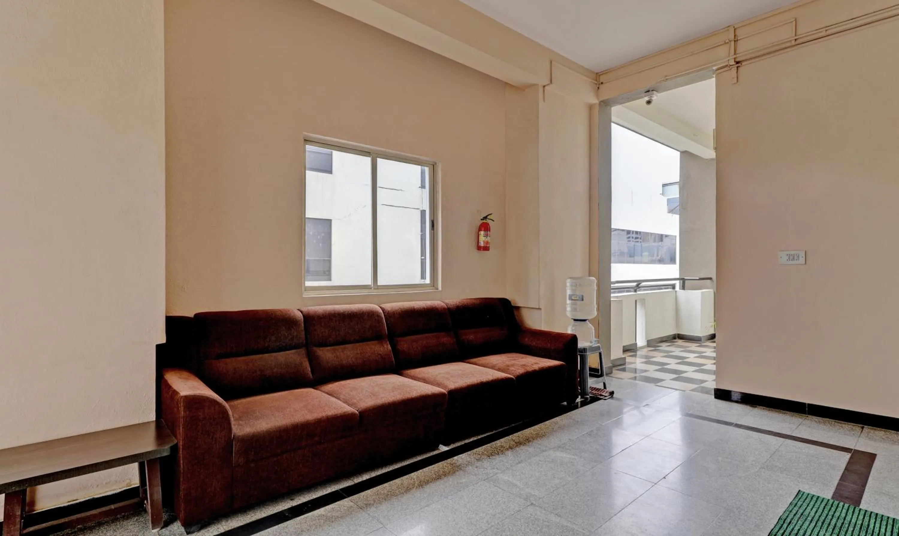 Seating area in Guru Comfort, 100 m from Apollo Hospital