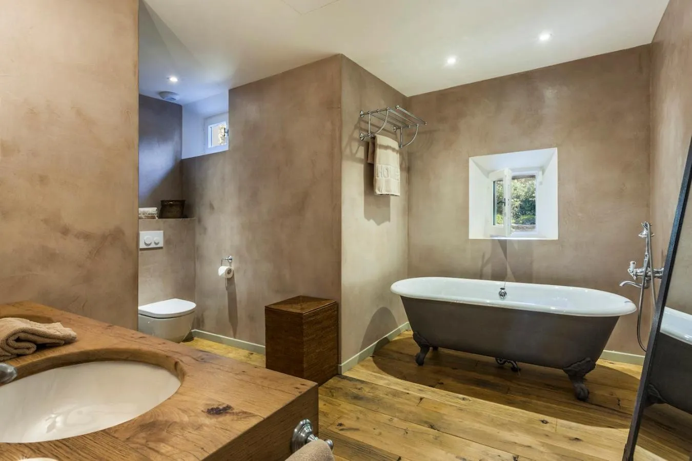 Bathroom in Domaine Les Mésanges