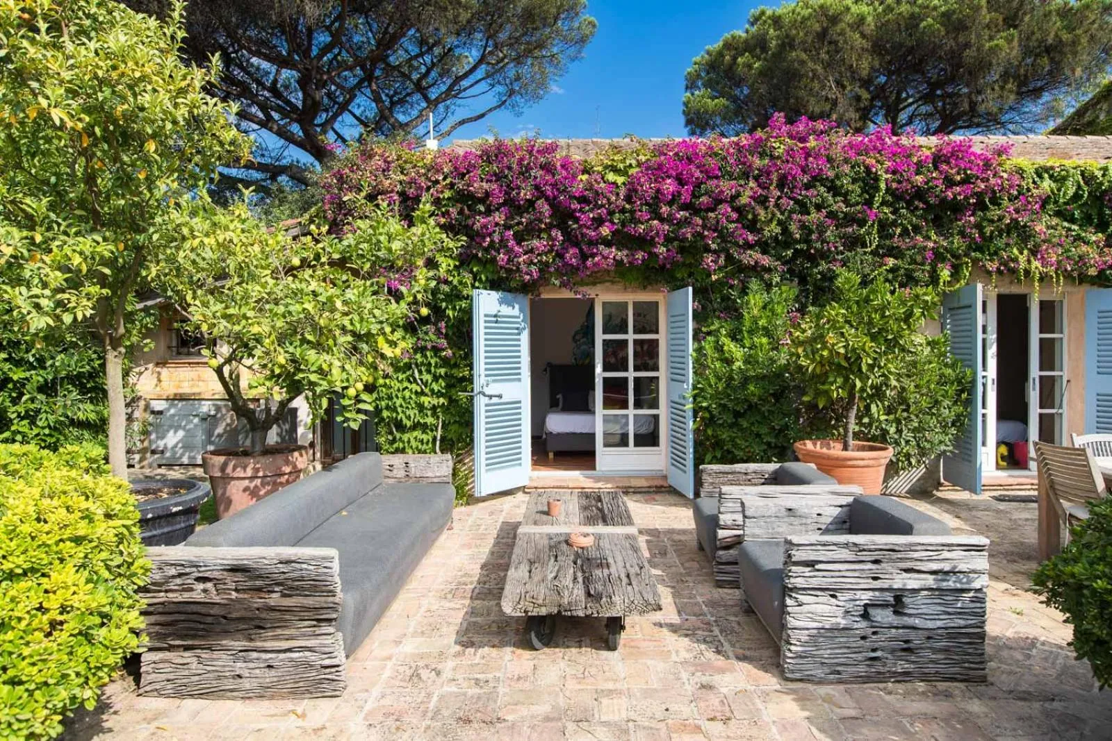 Patio in Domaine Les Mésanges