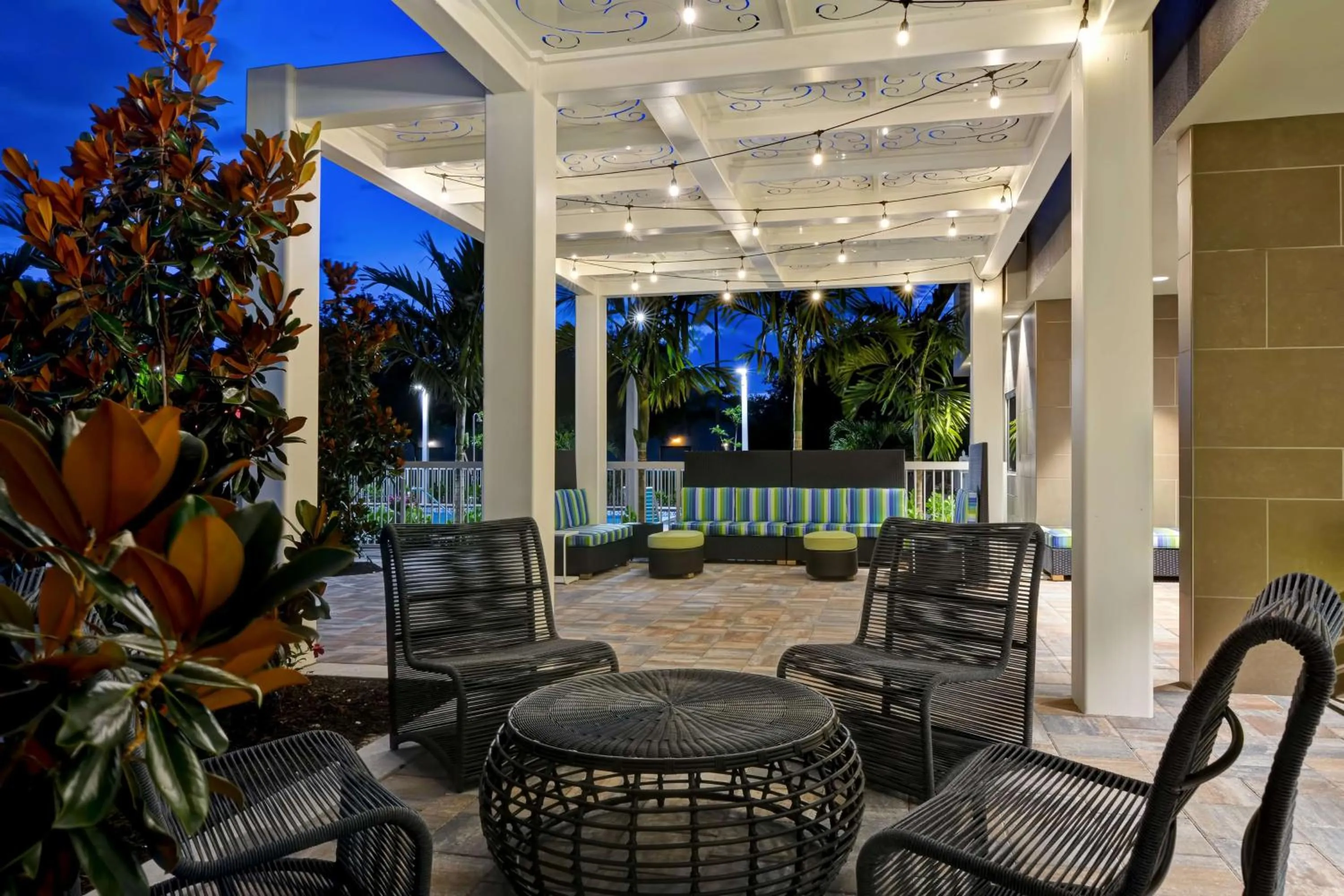 Patio in Home2 Suites By Hilton Naples I-75 Pine Ridge Road