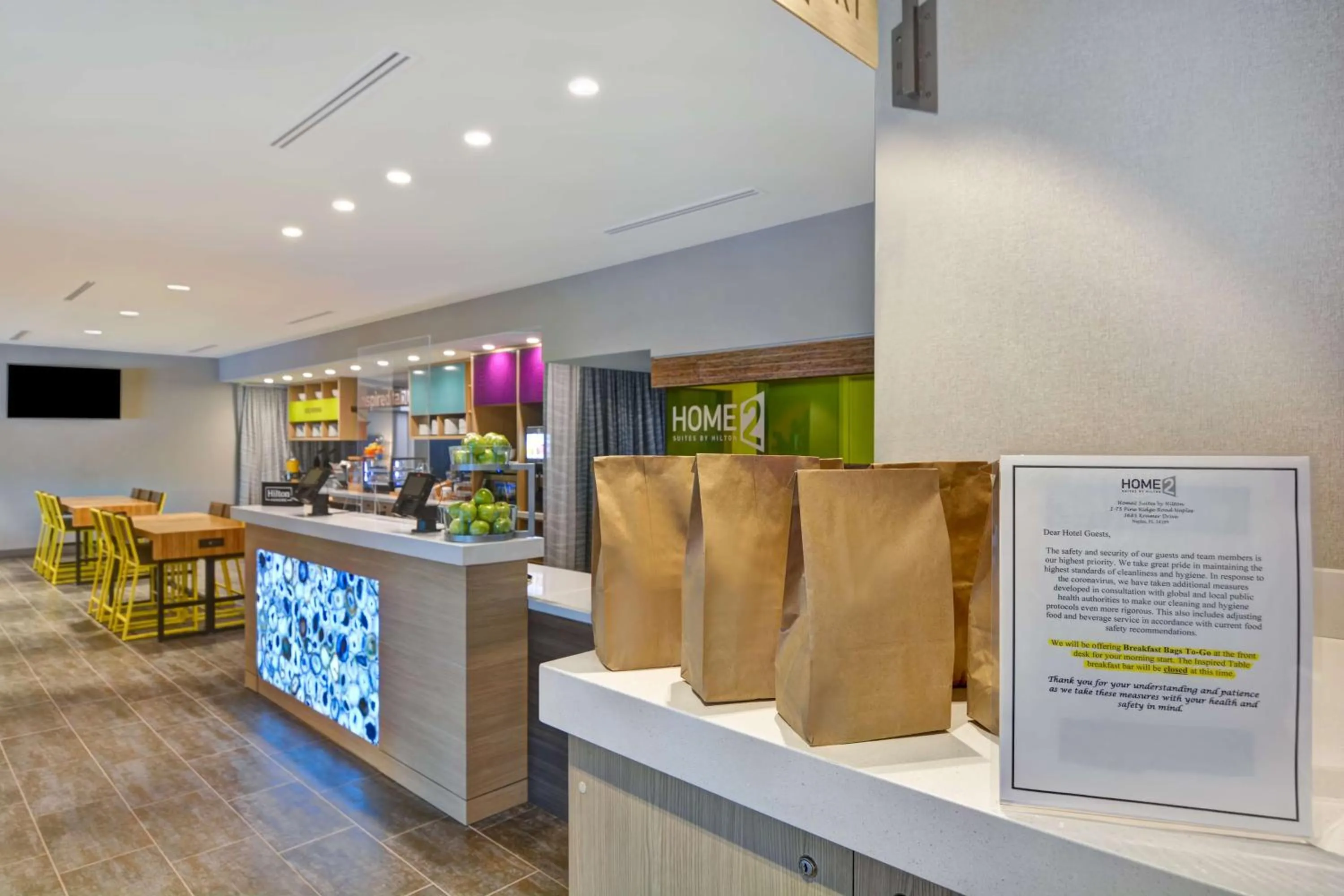 Breakfast in Home2 Suites By Hilton Naples I-75 Pine Ridge Road