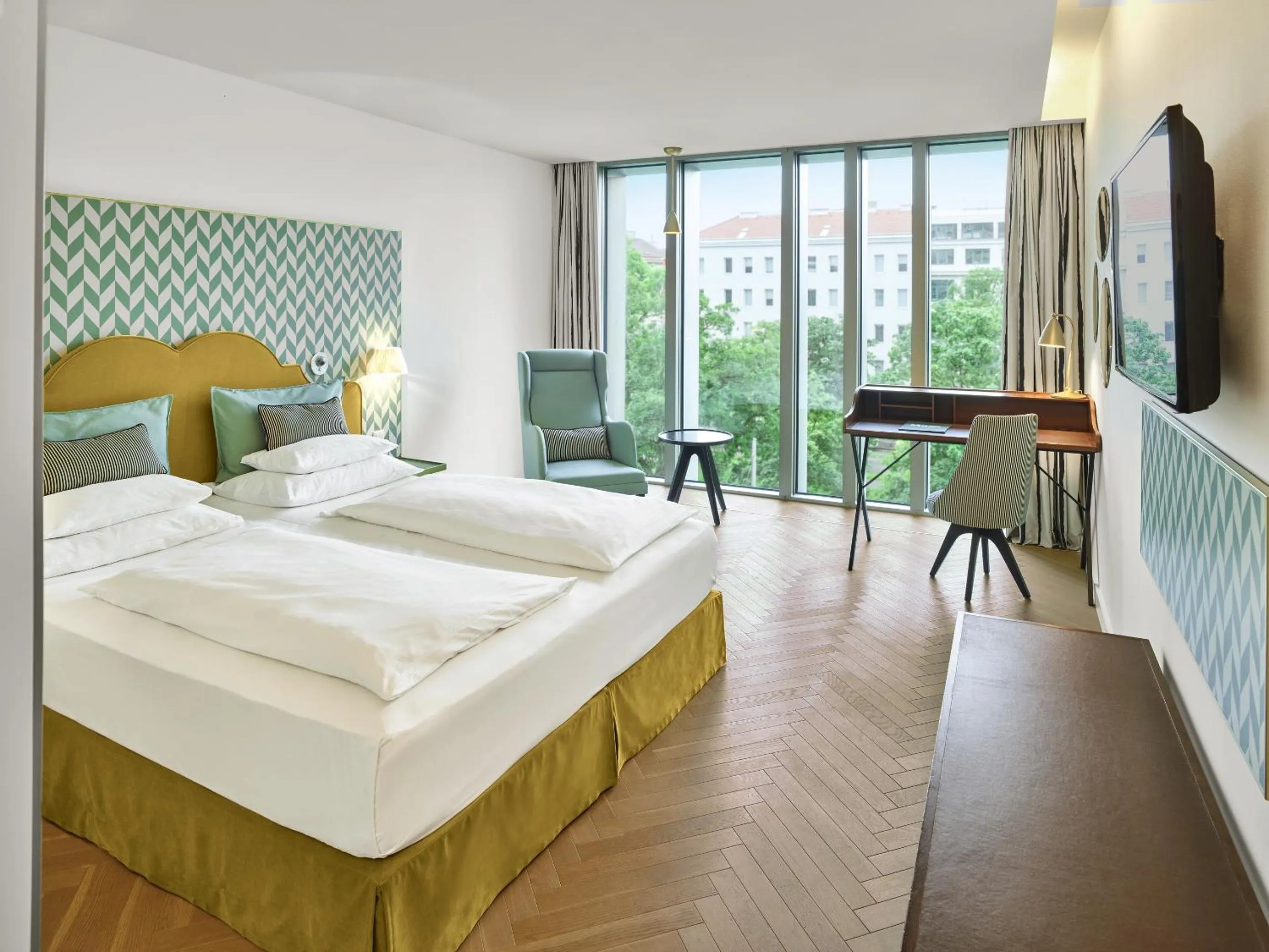 Bedroom, Bed in MAXX by Steigenberger Vienna