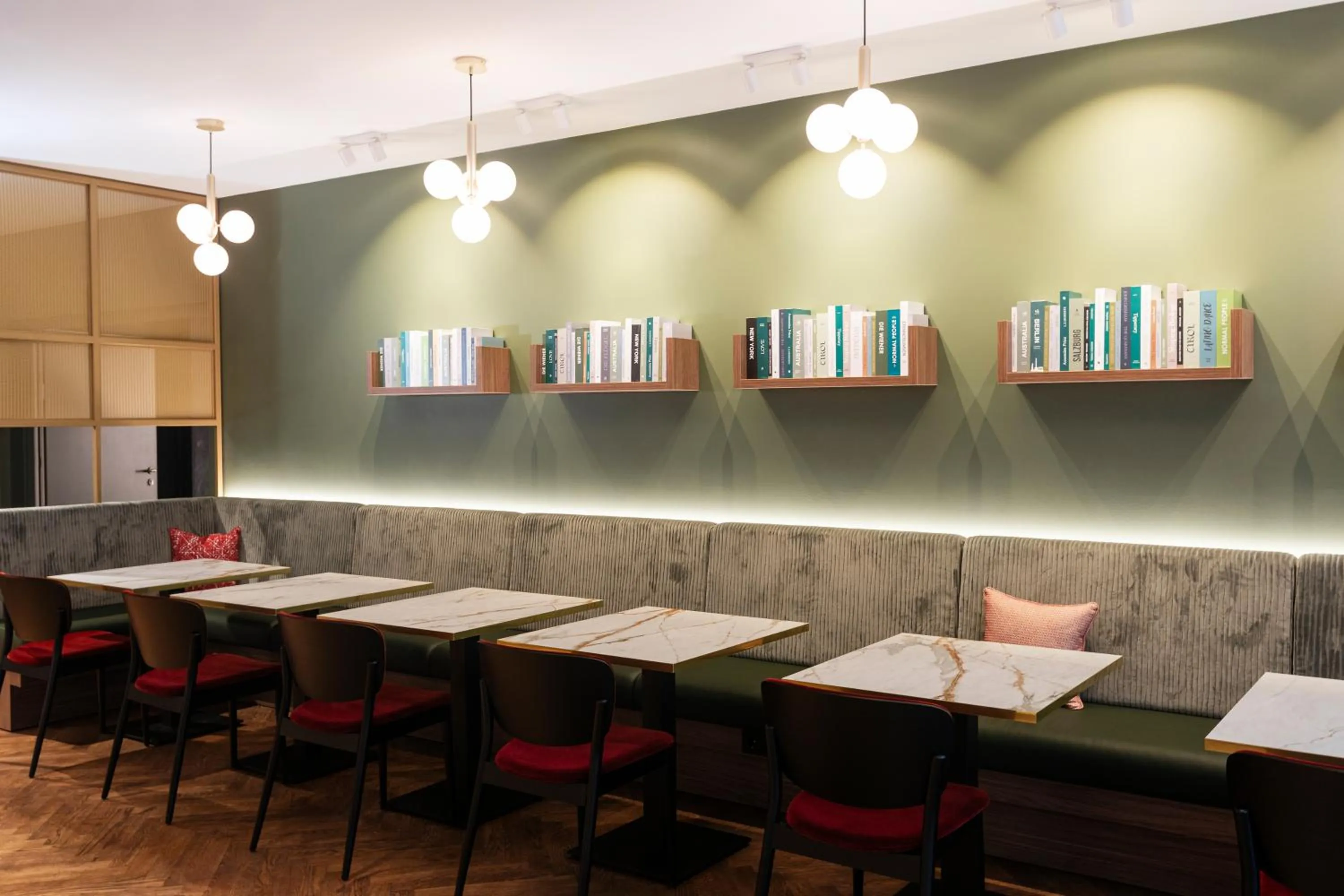 Restaurant/places to eat in MAXX by Steigenberger Vienna