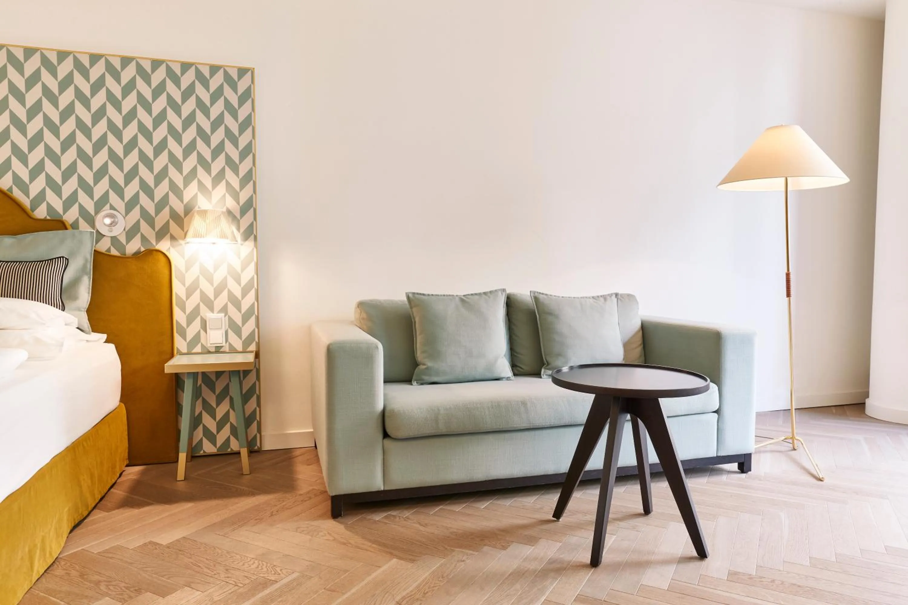 Living room, Bed in MAXX by Steigenberger Vienna