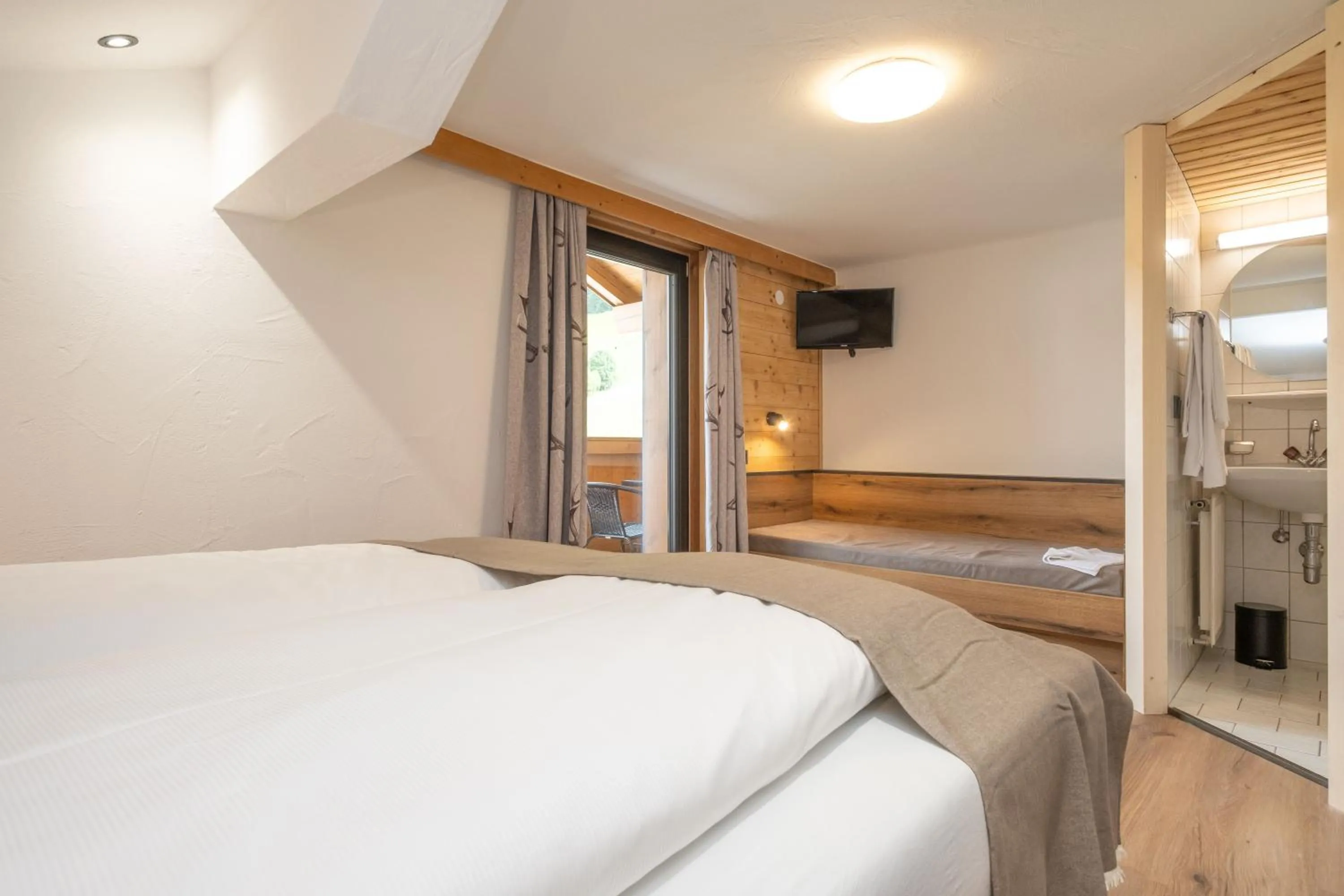 Bed in Hofers Herzstück
